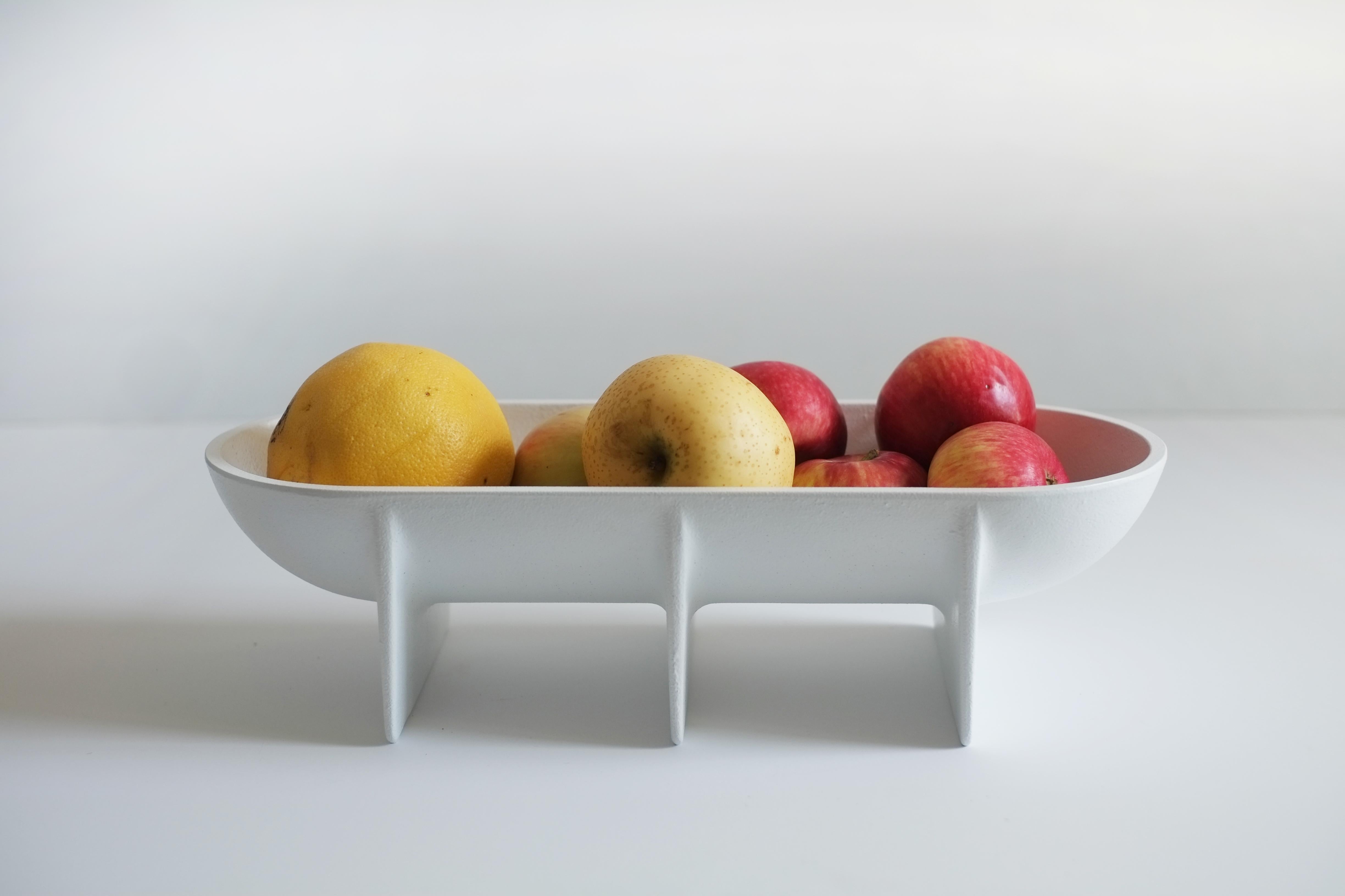 Große Contemporary White Standing Bowl von Fort Standard im Zustand „Neu“ im Angebot in Brooklyn, NY