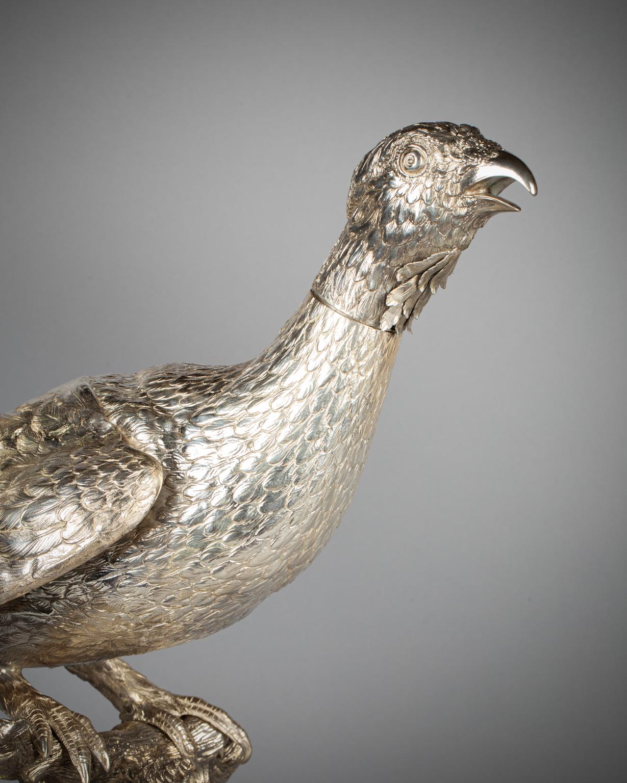 Fine XIX secolo Grande tacchino d'argento continentale, circa 1875 in vendita