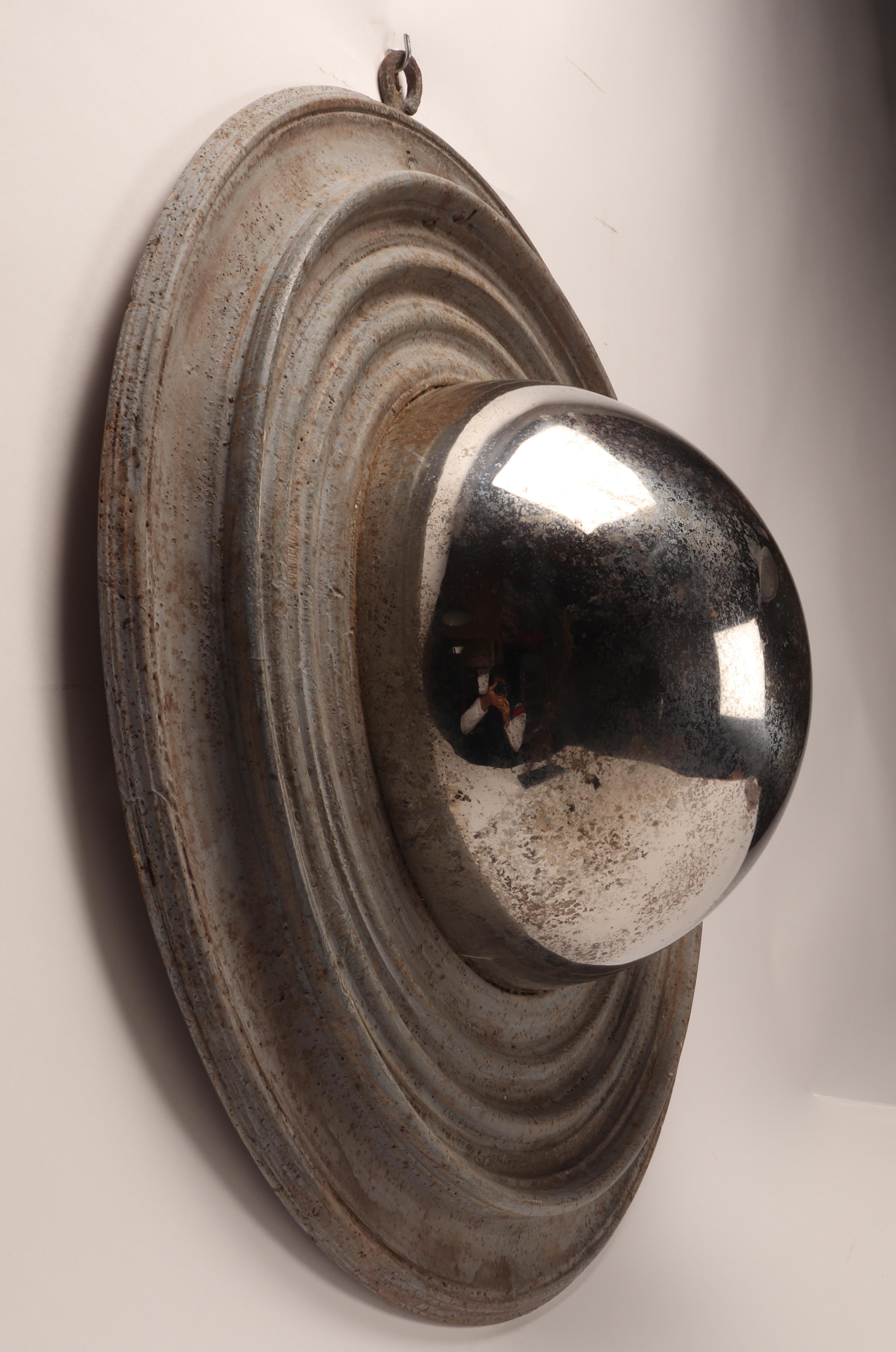 Large Convex Mirror, Also Called “witch mirror”, Italy 1870 In Excellent Condition For Sale In Milan, IT