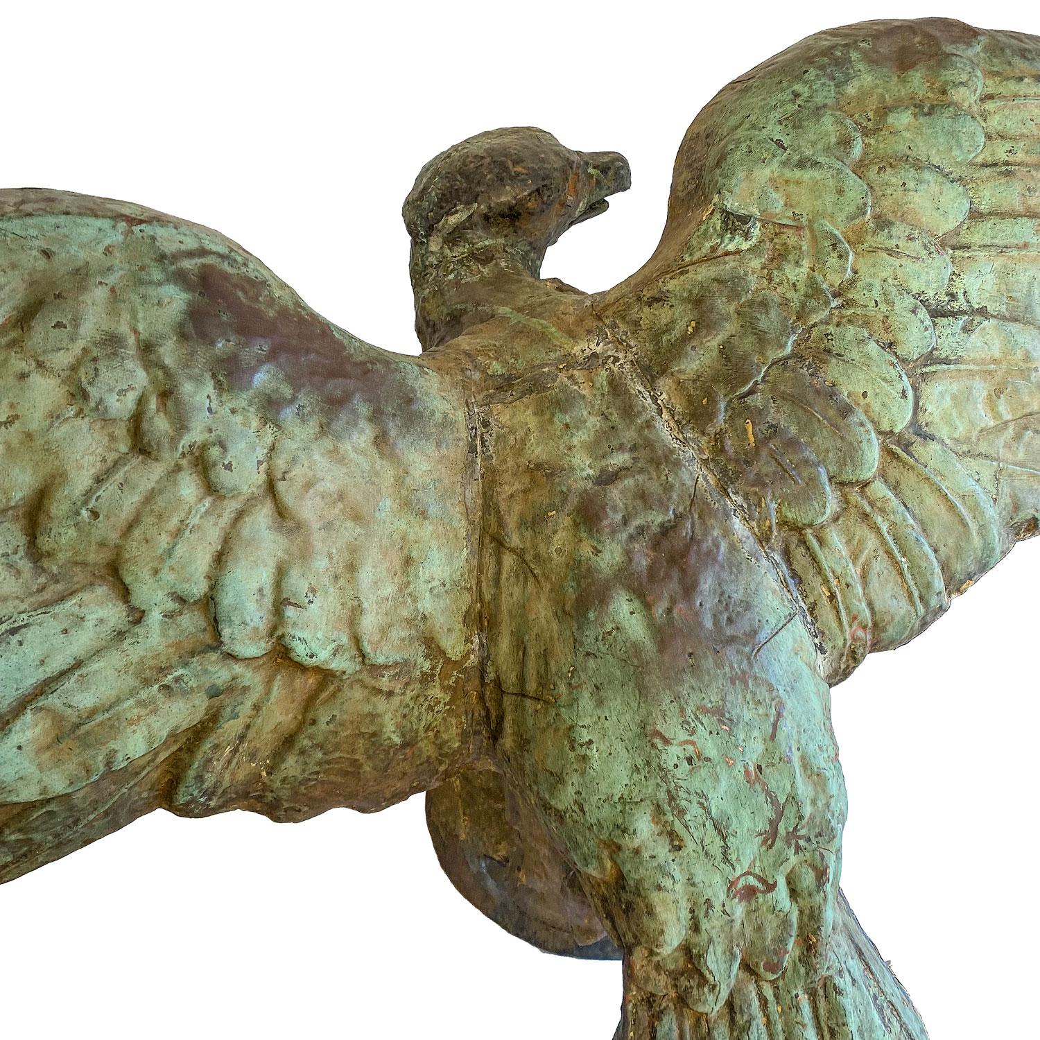 Moulé Grand aigle architectural en cuivre en vente