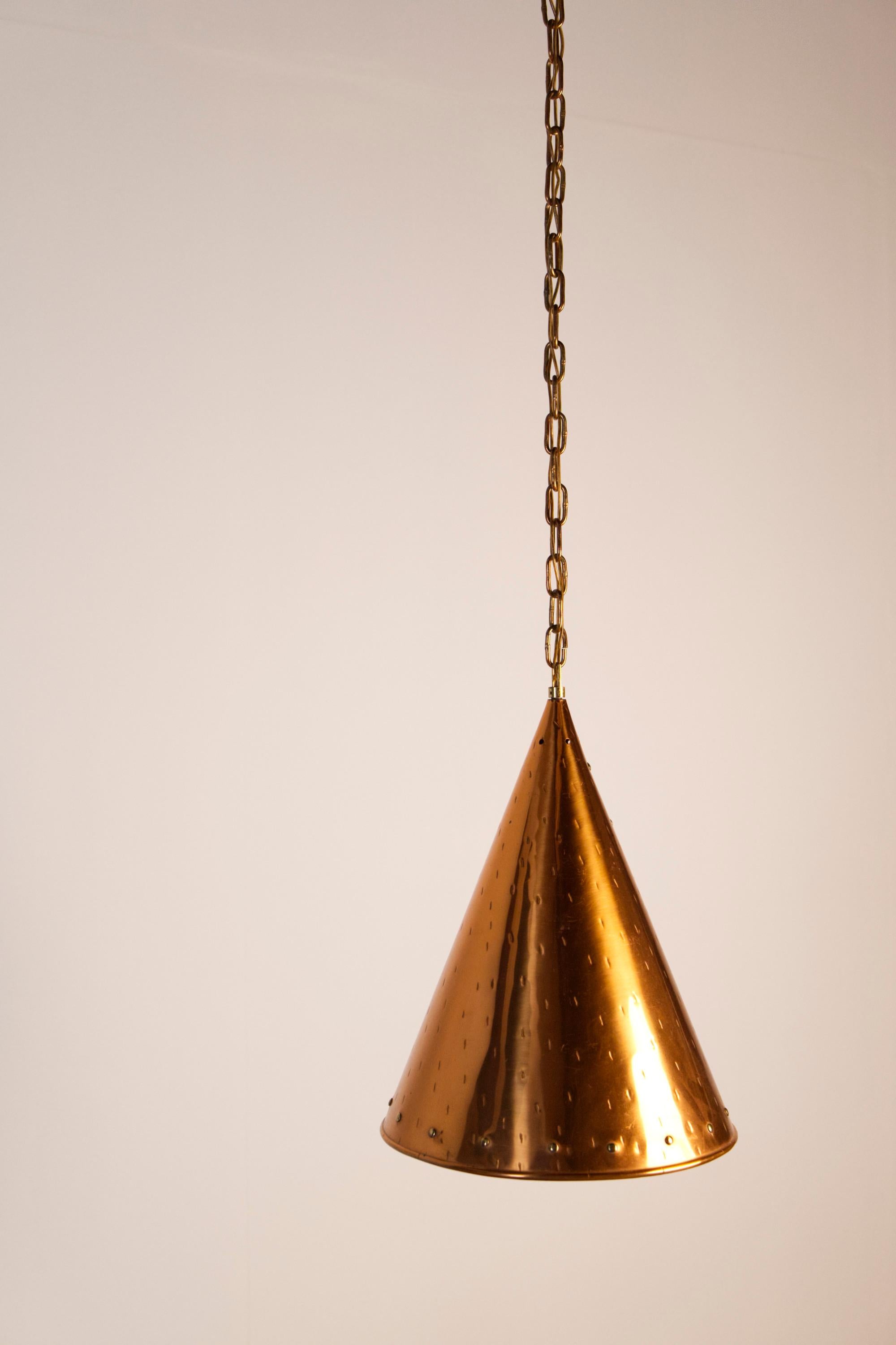 Large Copper Pendant Lamp from Th. Valentiner Copenhagen, Denmark, 1960s In condizioni buone in vendita a Balen, BE