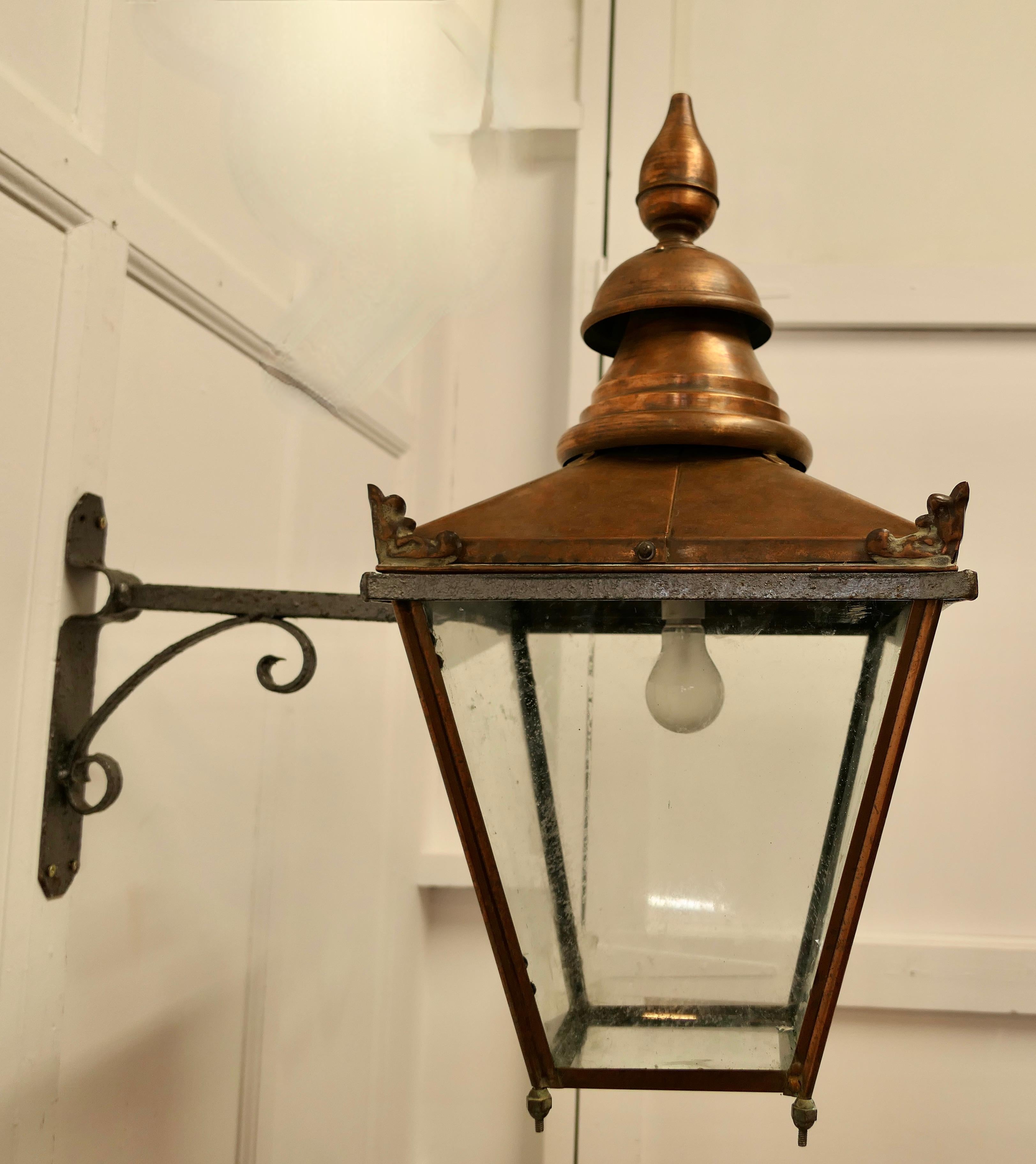 Large Copper Wall Hanging Lantern    This is a Large Copper street light style  5