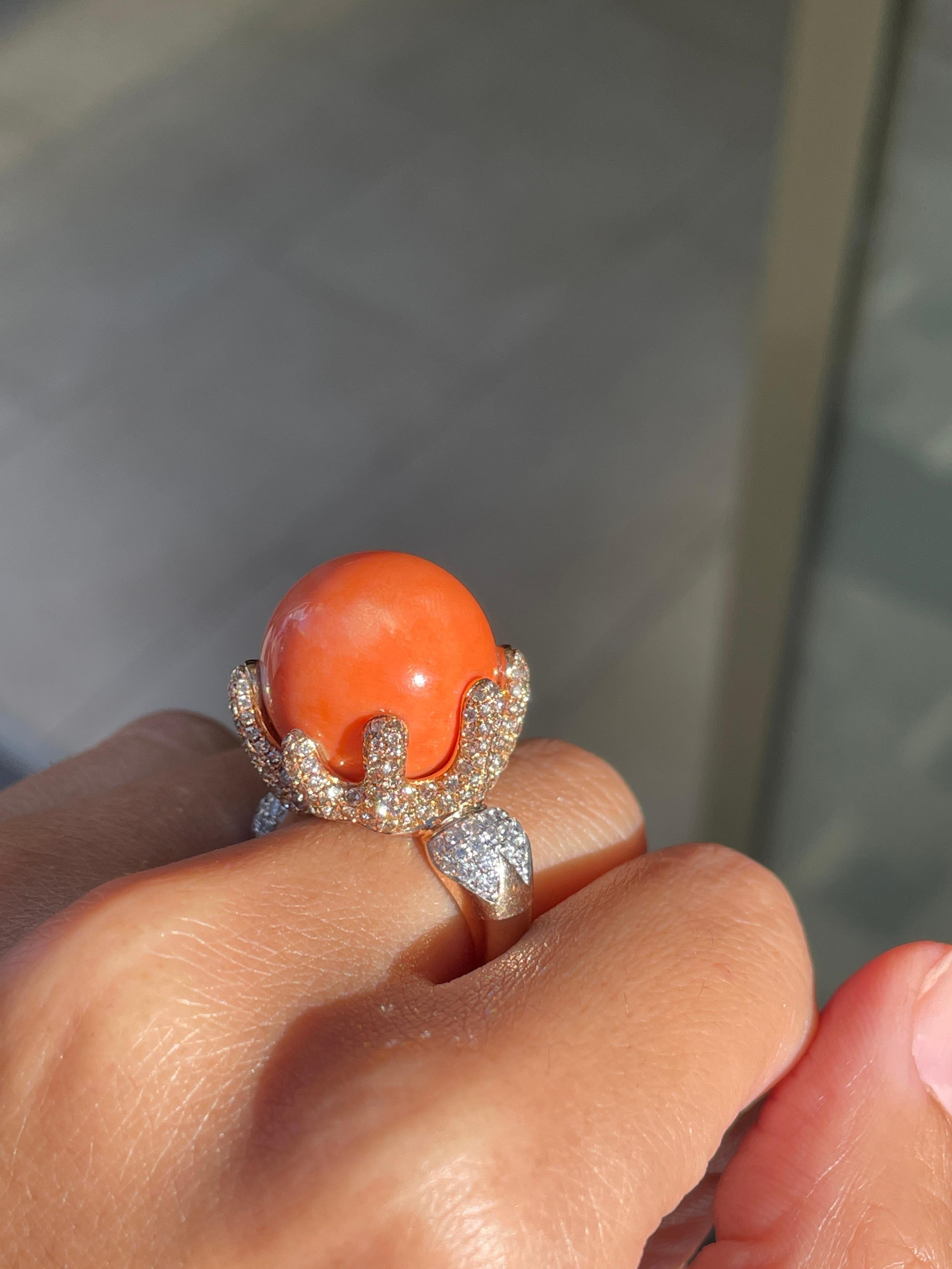 Large Coral and Diamond 18 Carat Rose and White Gold Cocktail Ring In Excellent Condition For Sale In London, GB