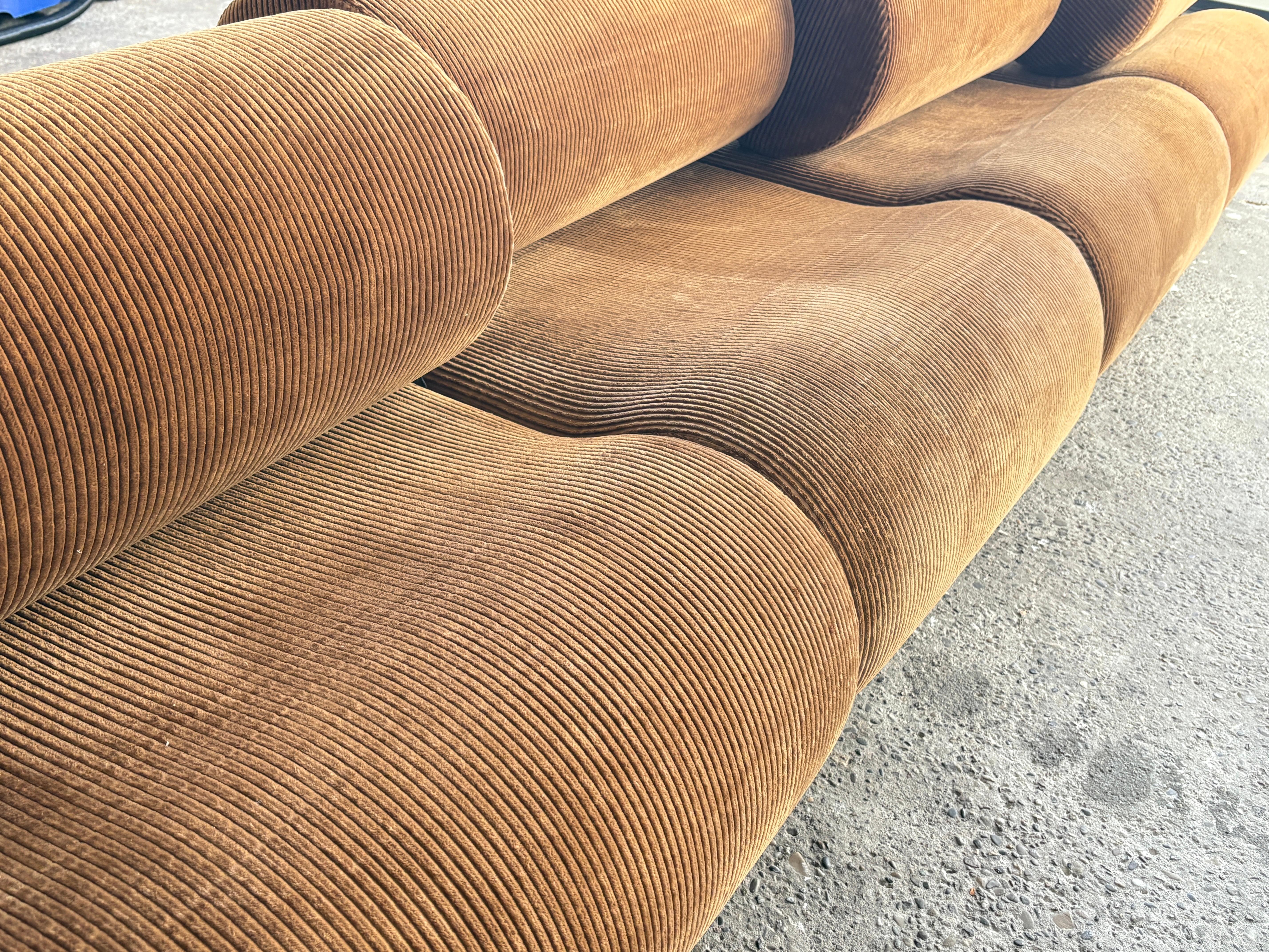 large Corbi sectional sofa designed by Klaus Uredat for COR 1972 five seats in vendita 1