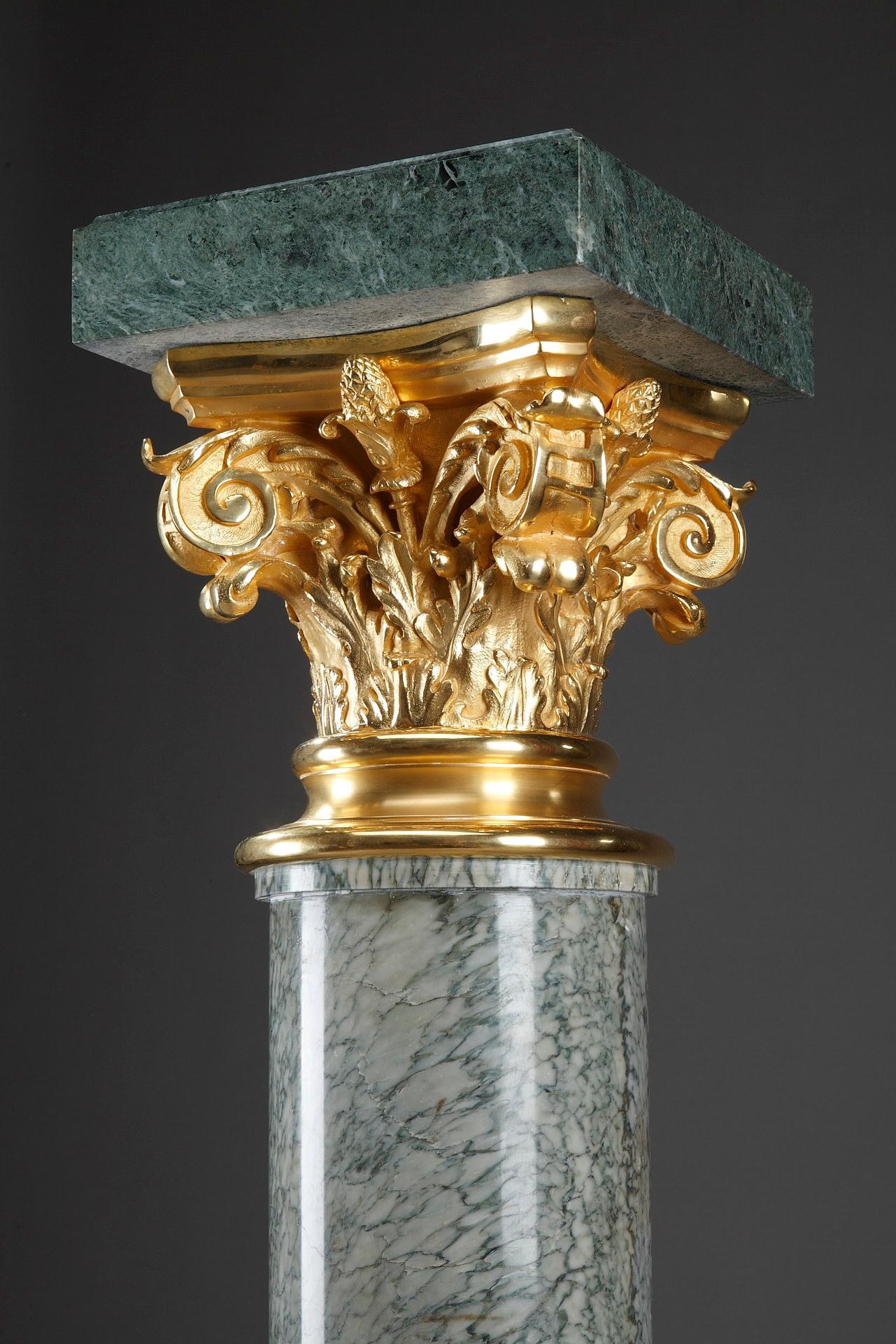 Mid-19th Century Large Corinthian Pedestal in Marble and Gilt Bronze  For Sale