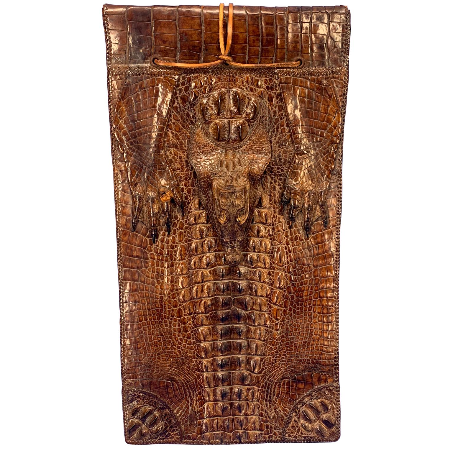 Grand portefeuille Attaché en crocodile, accessoire de bureau.