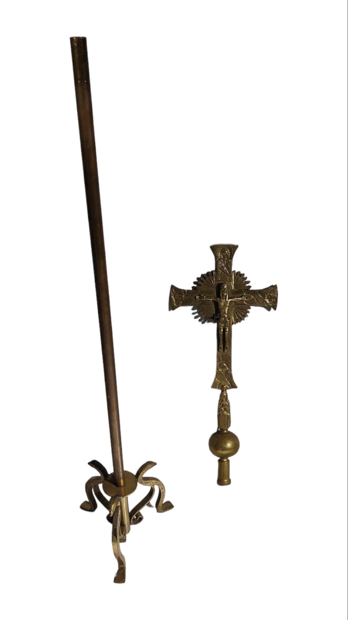 Large  Cross Of The XIX Century Processional Or Altar For Sale 7