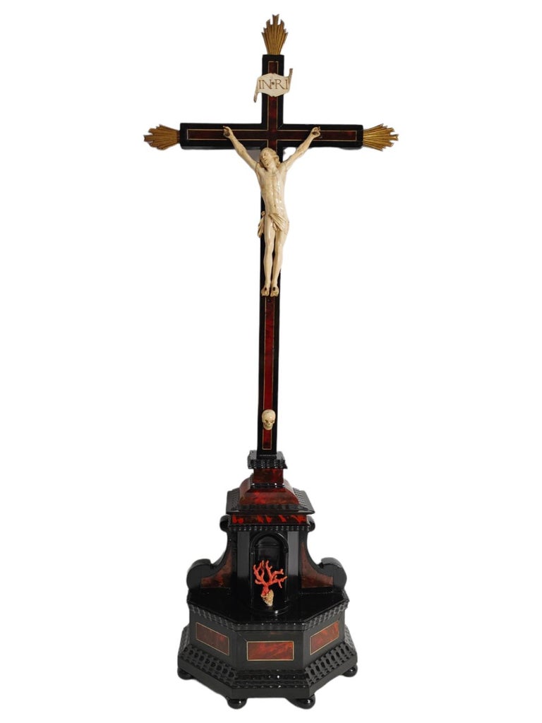 Wood Large Cross with Christ from the 18th Century For Sale
