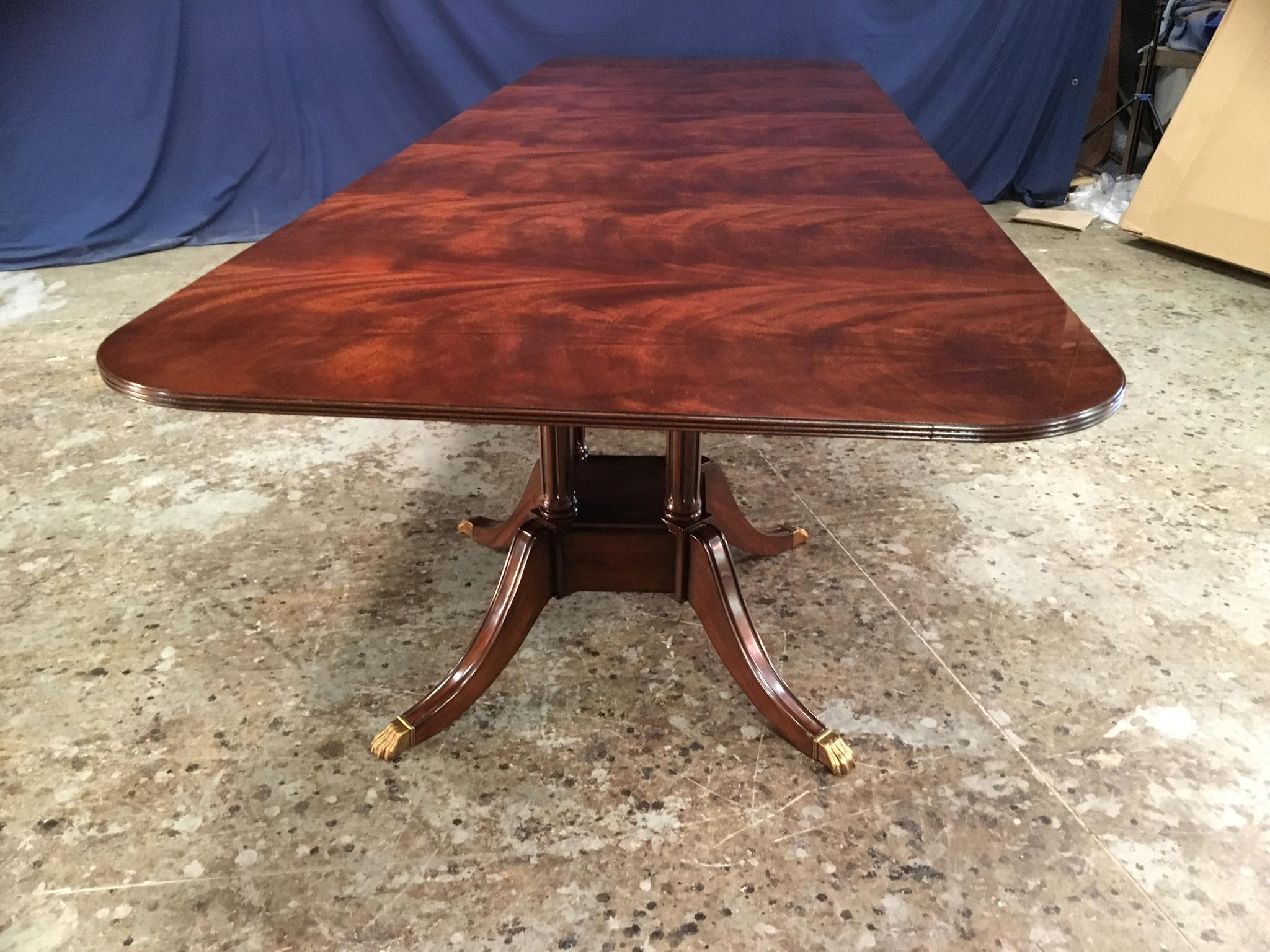 Large Crotch Mahogany Georgian Style Dining Table by Leighton Hall For Sale 4
