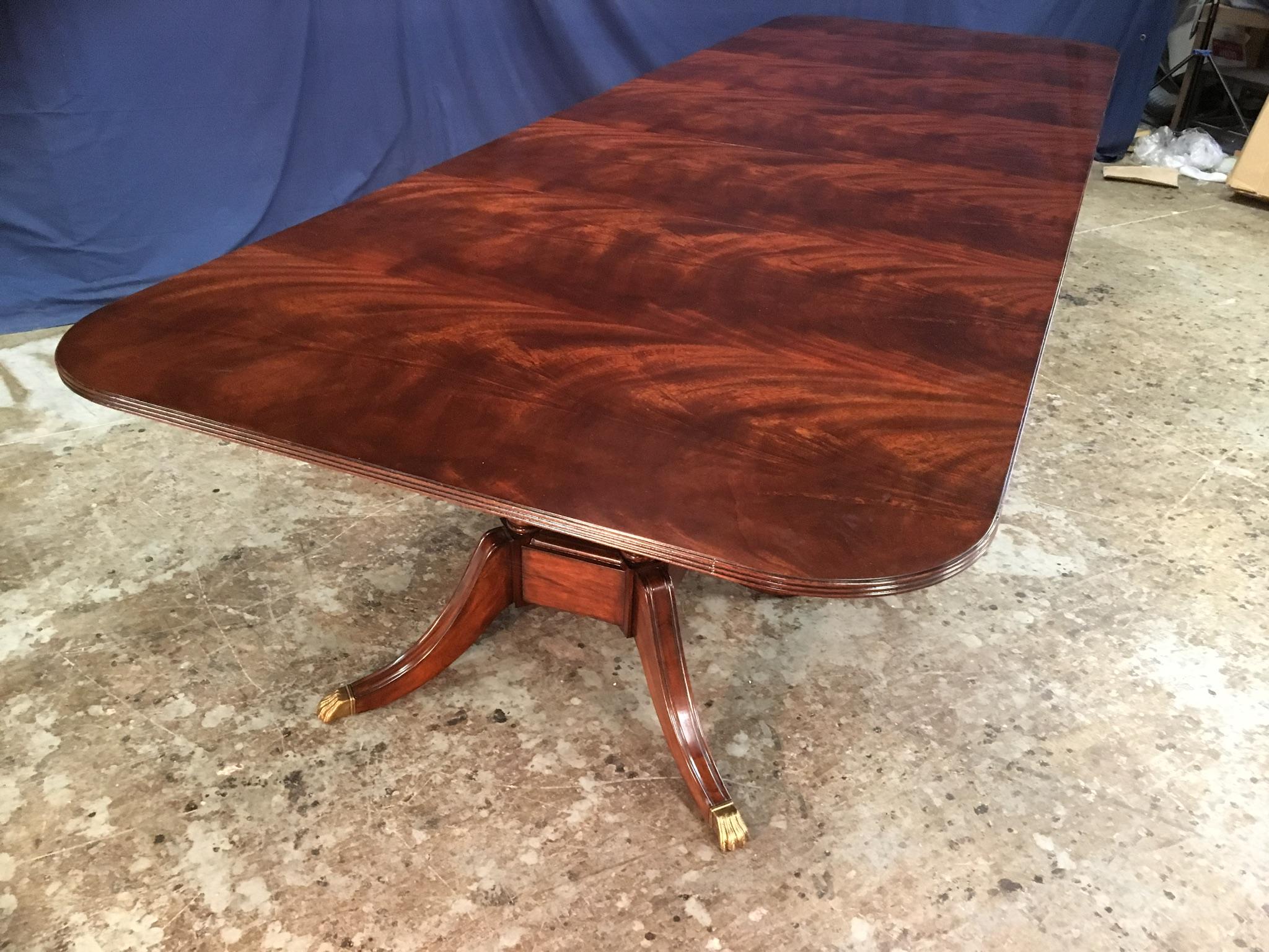 Large Crotch Mahogany Georgian Style Dining Table by Leighton Hall For Sale 6
