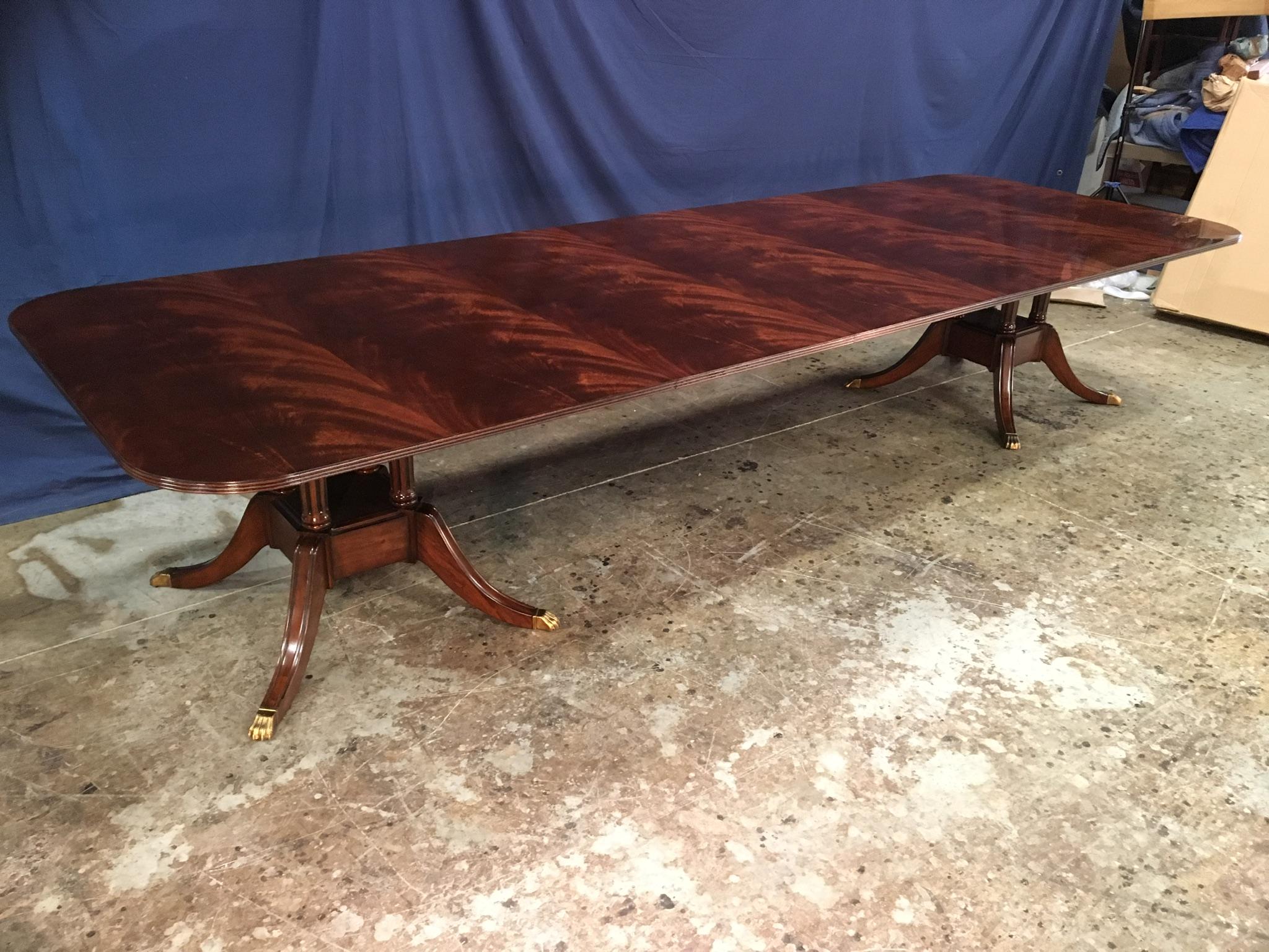Large Crotch Mahogany Georgian Style Dining Table by Leighton Hall For Sale 1
