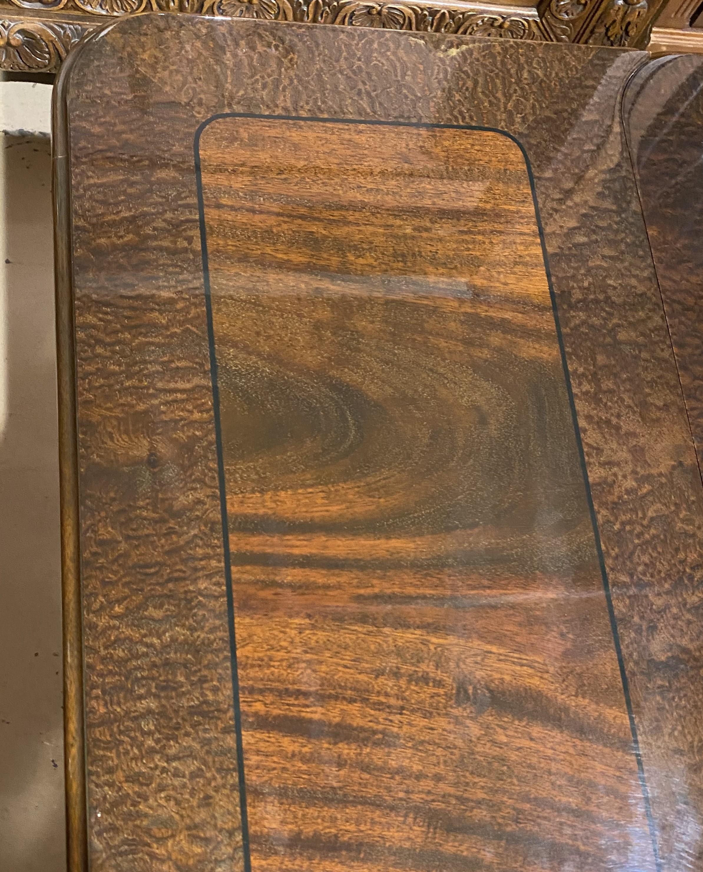 Large Crotched Mahogany Dining or Conference Table with Two Leaves For Sale 4
