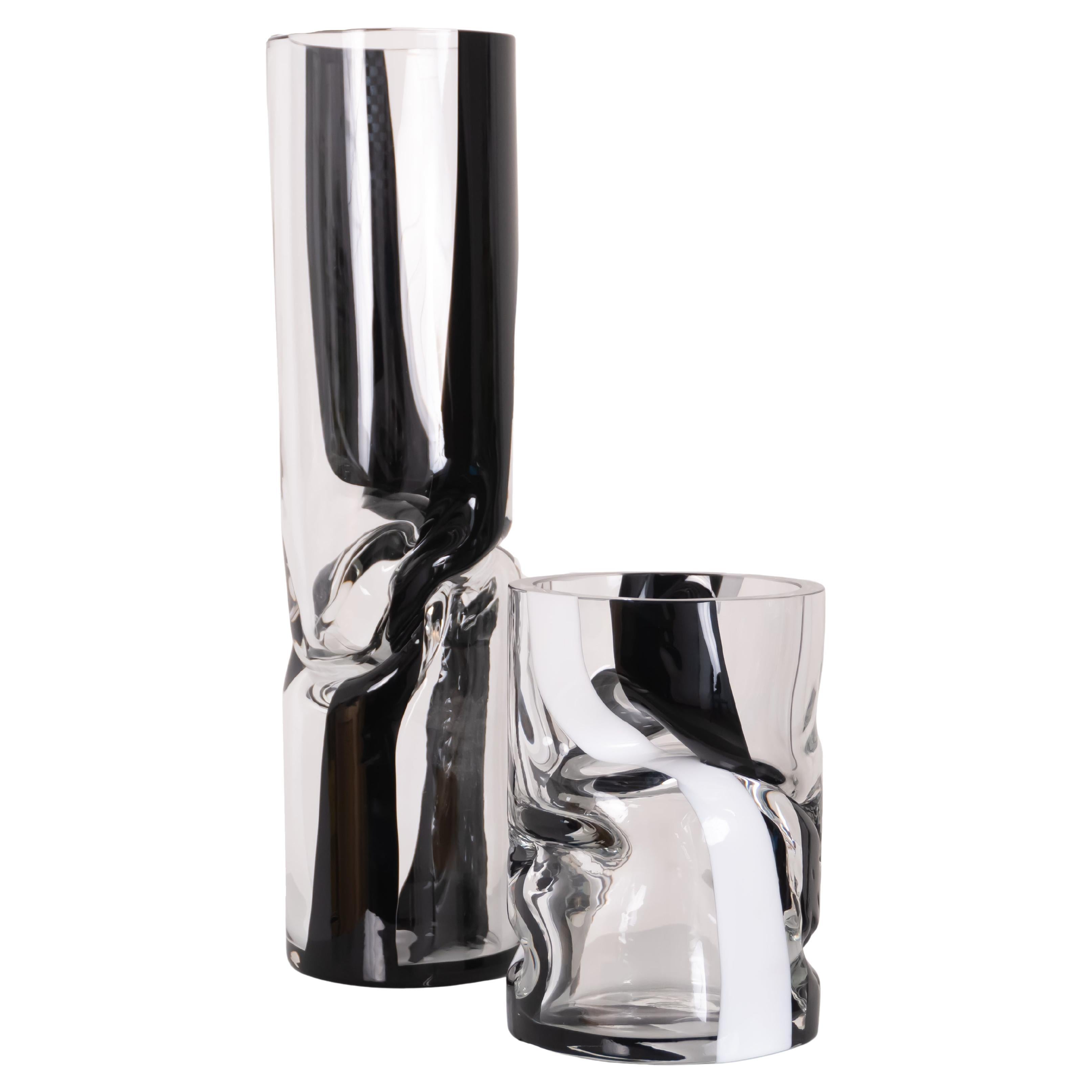 Large Crushed Glass Vase: Black & White Hand Blown Glass by Avram Rusu Studio For Sale