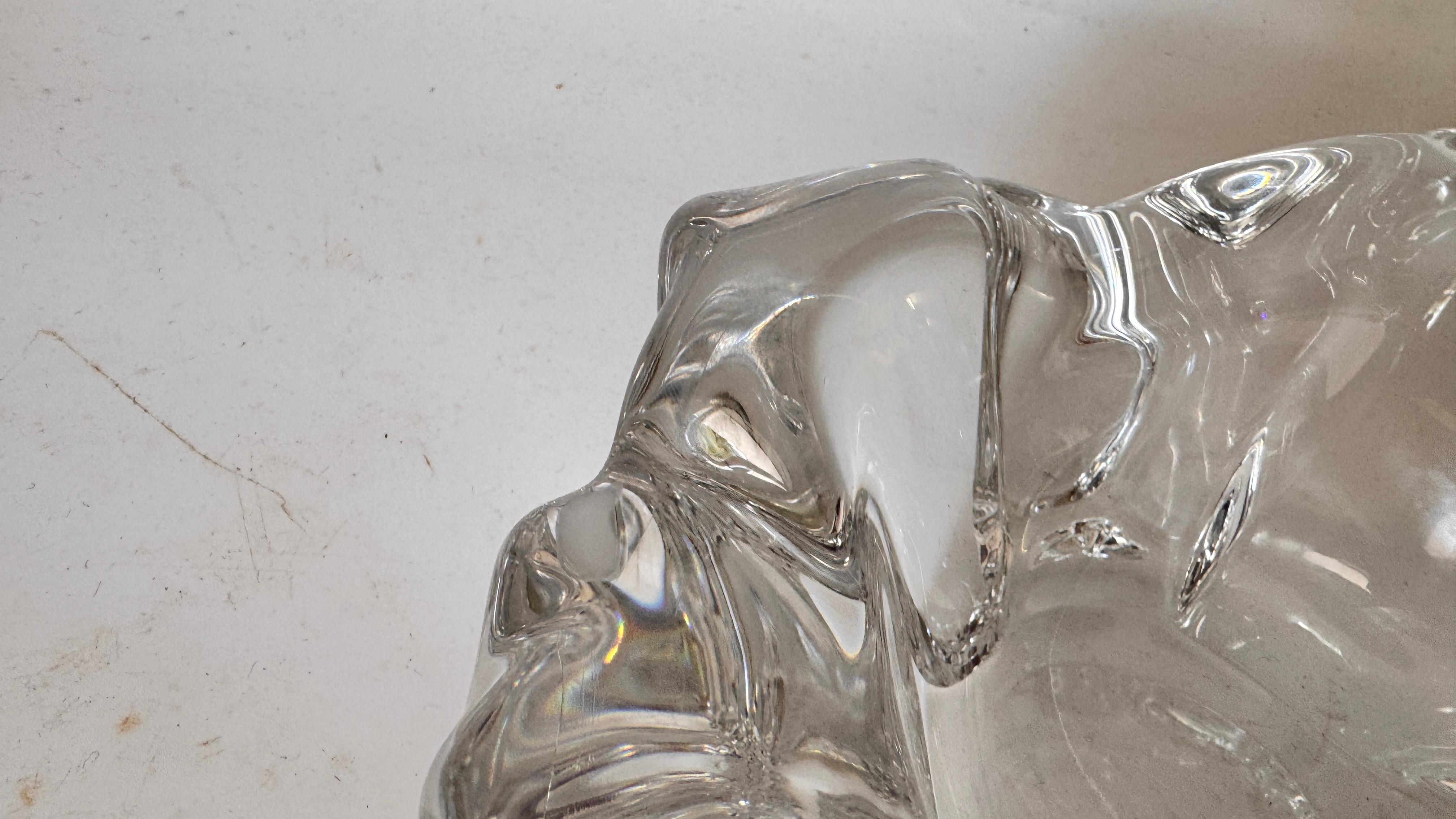 Grand cendrier en cristal de DAUM - France, années 1960 - Pièce de collection importante en vente 1