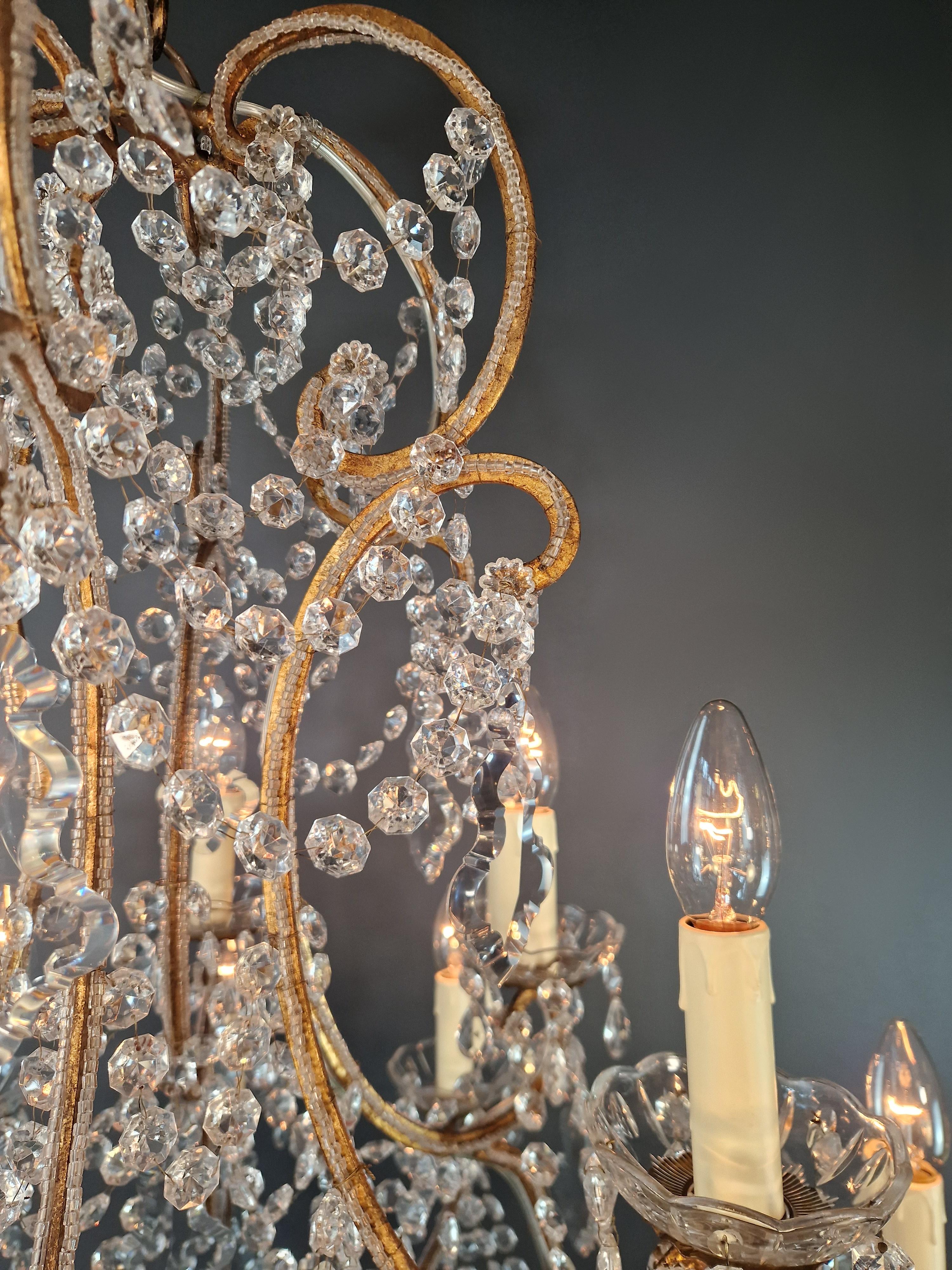 Grand candélabre en cristal, lustre antique, classique, traditionnel, solide, large en vente 2