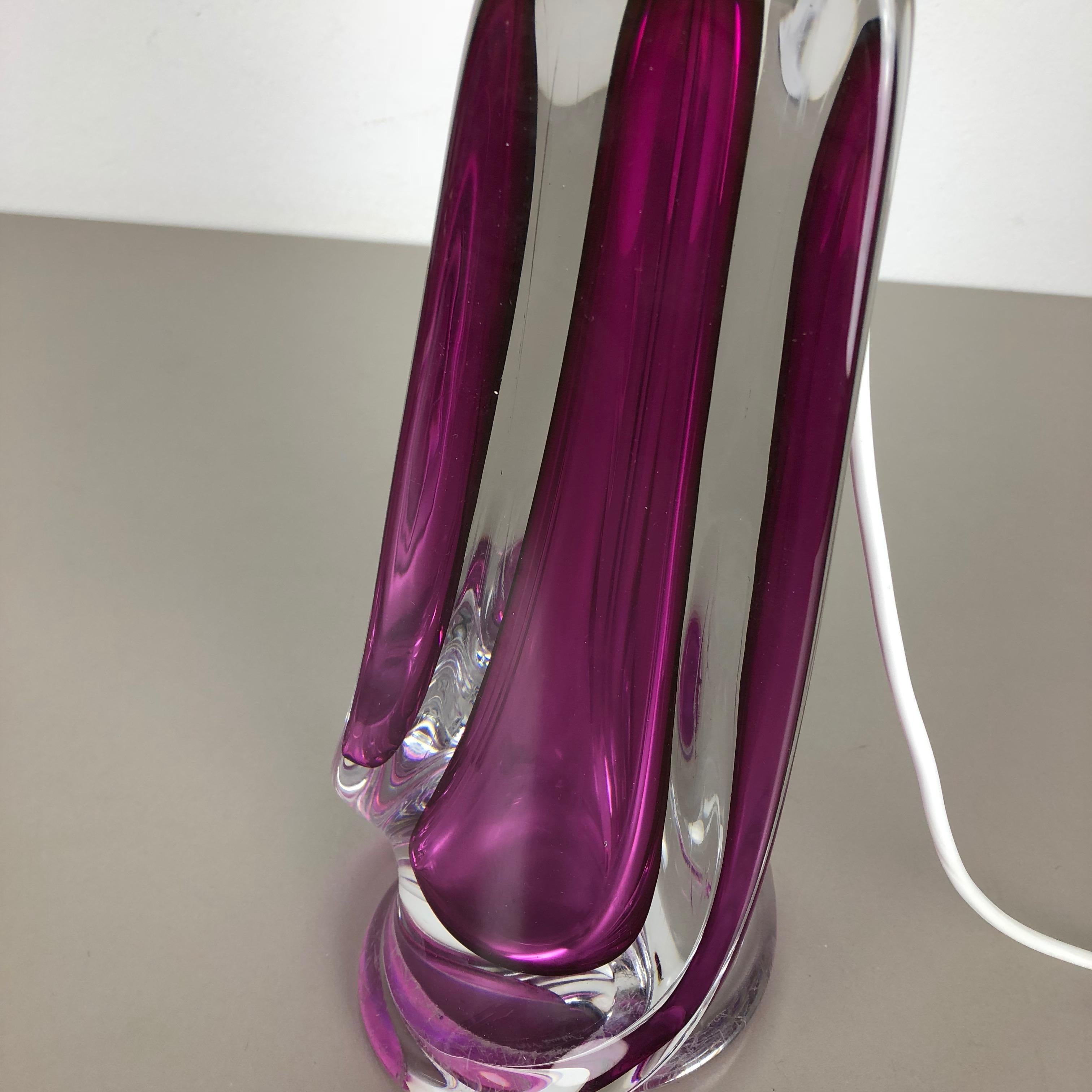 Métal Grande lampe de bureau rose en verre de cristal du Val Saint Lambert, Belgique, années 1960 en vente