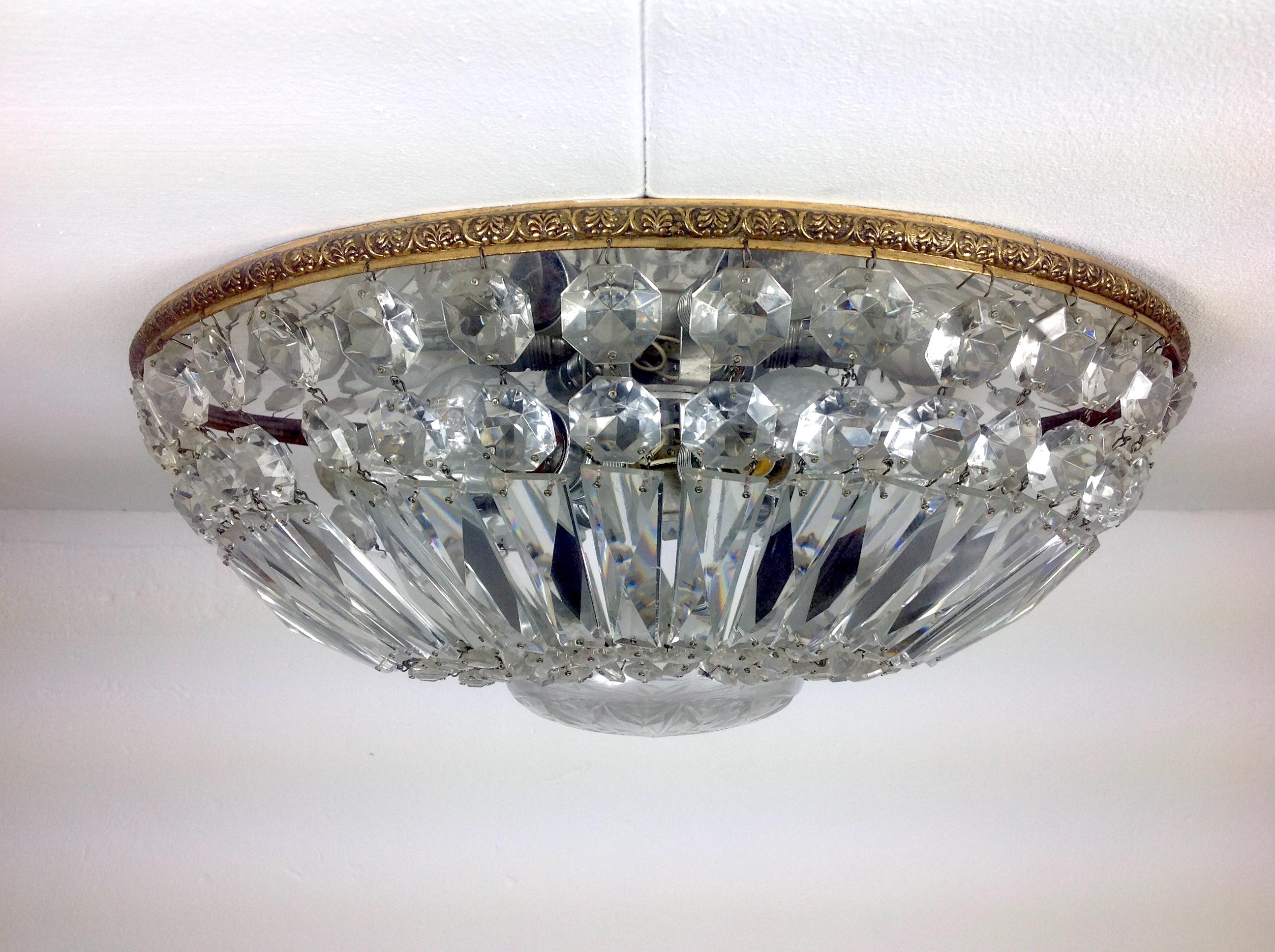 Large Crystal Pendant Lamp, France, 1960s In Good Condition For Sale In Den Haag, NL
