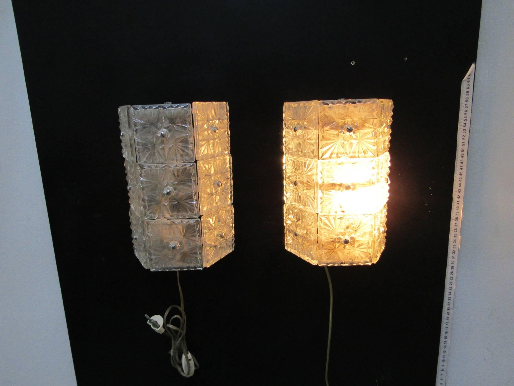 Large Crystal Sconces, Italy, 1960s, Set of Two In Excellent Condition For Sale In Palermo, Italia