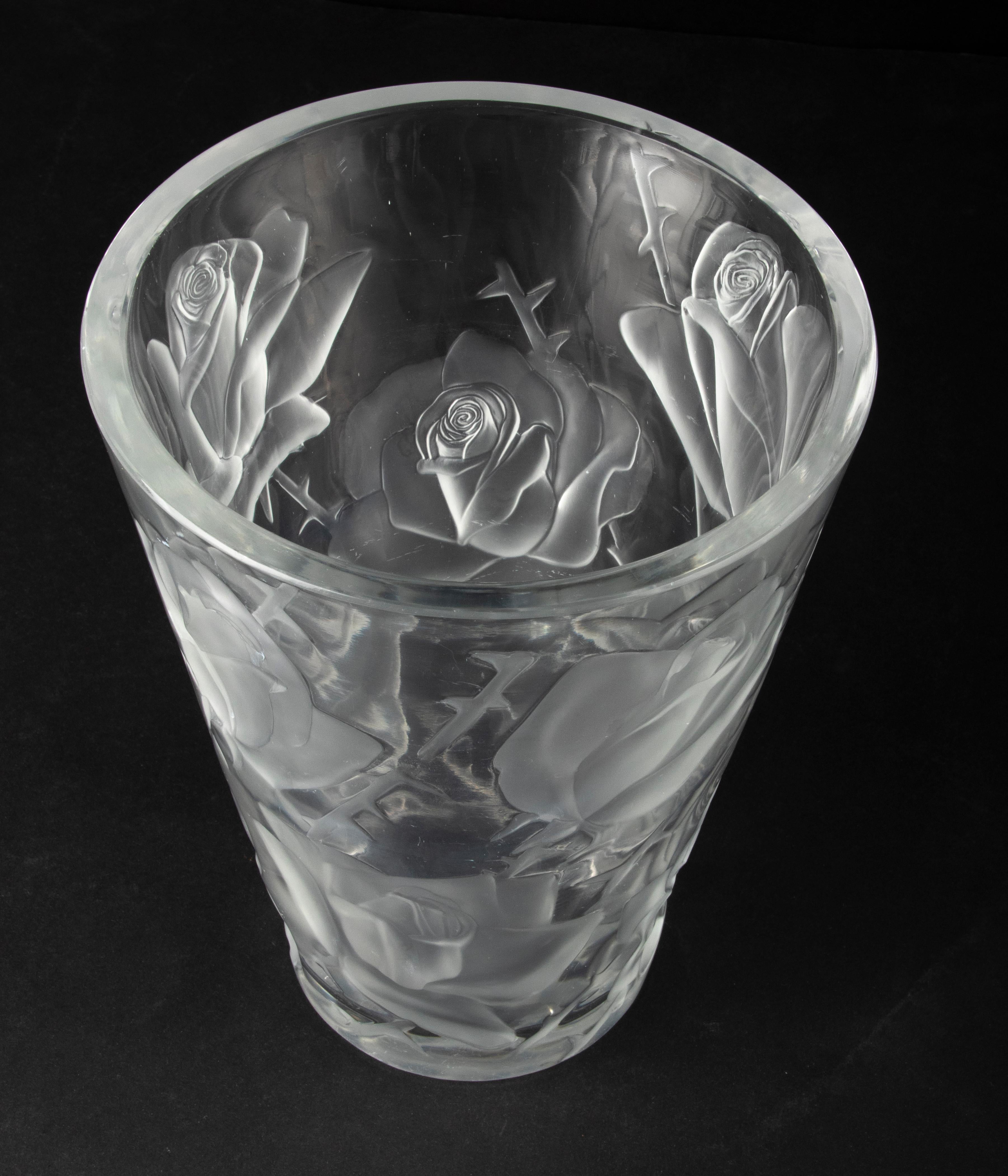 Large Crystal Vase by Lalique Model Ispahan with Etched & Frosted Roses 7