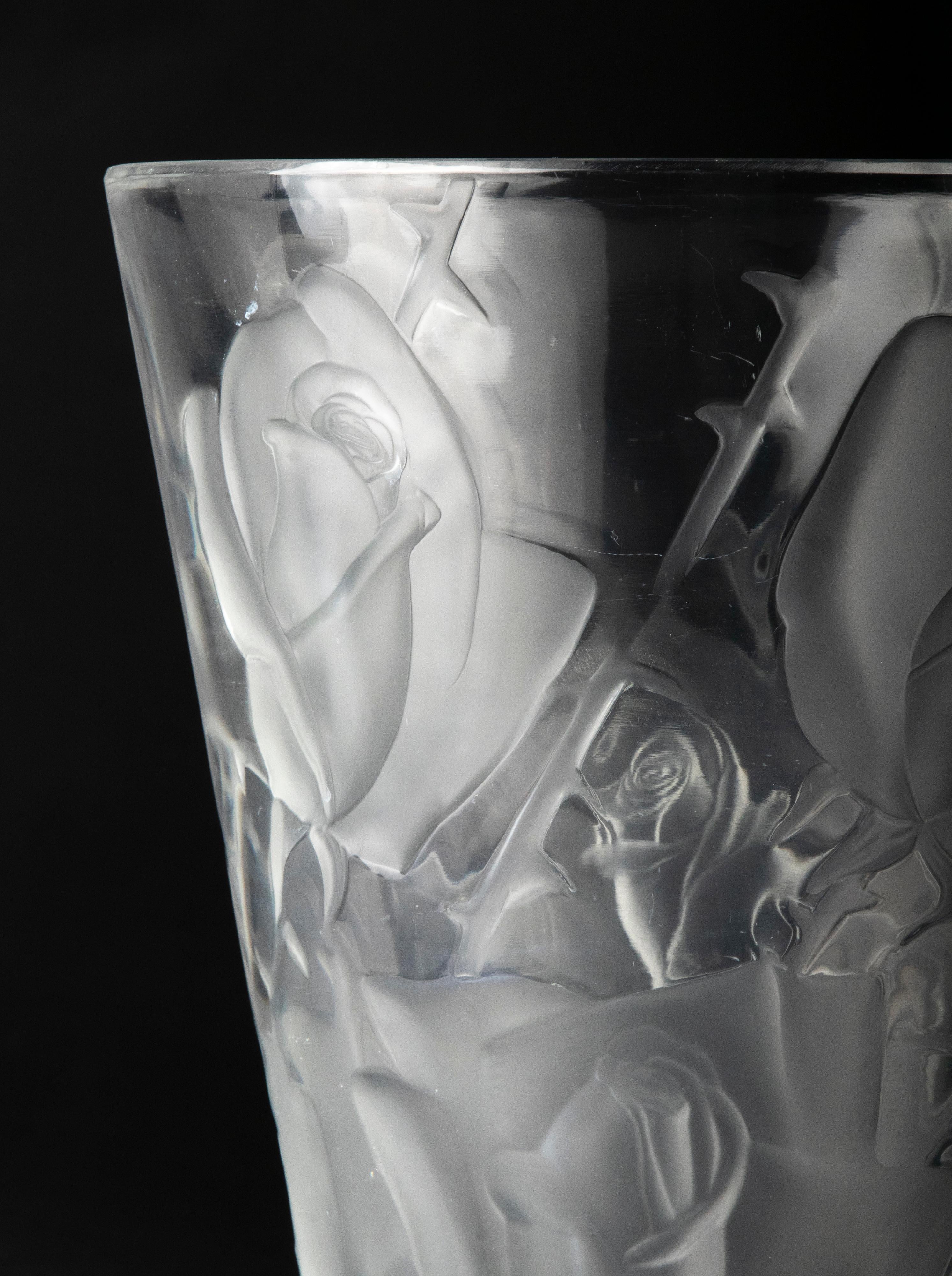Mid-Century Modern Large Crystal Vase by Lalique Model Ispahan with Etched & Frosted Roses