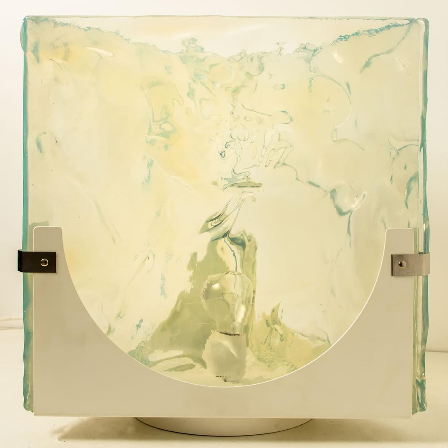 Large Cube Shaped Blue Glass Floor and Table Light from Leucos, 1970 For Sale 3