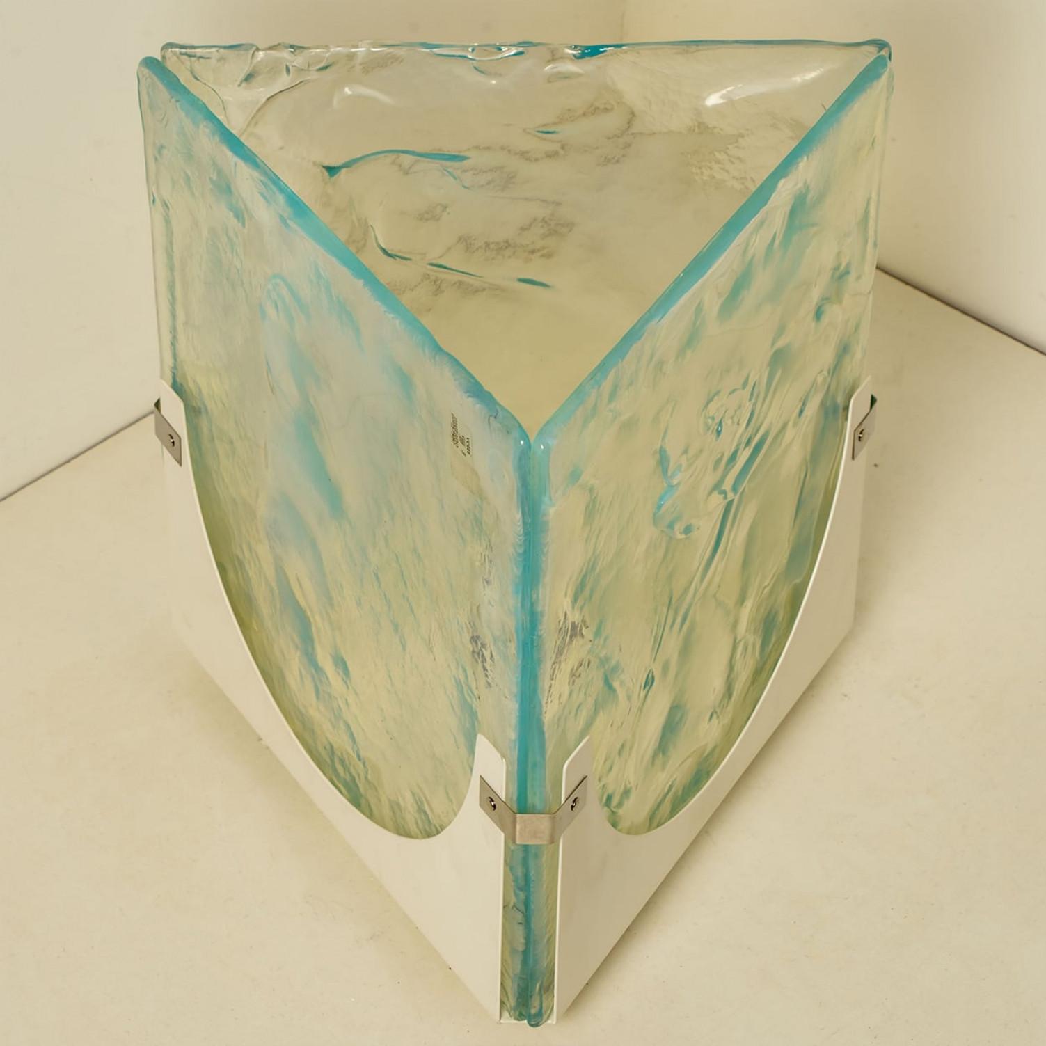 Lampada da tavolo e da terra in vetro blu a forma di cubo di grandi dimensioni di Leucos, 1970 in vendita 5