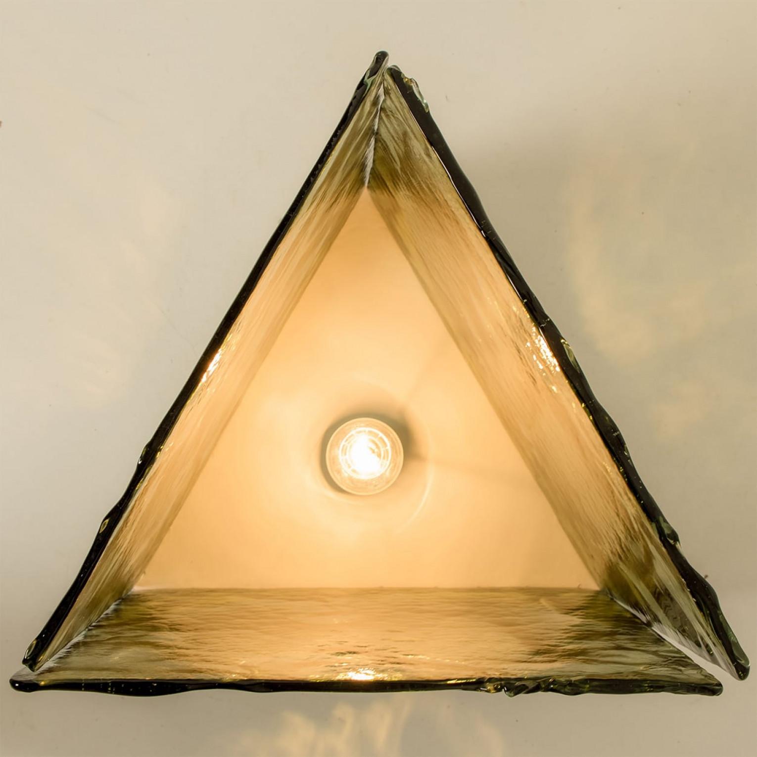 Grand lampadaire et lampe de table en verre vert en forme de cube de Leucos, 1970 en vente 5