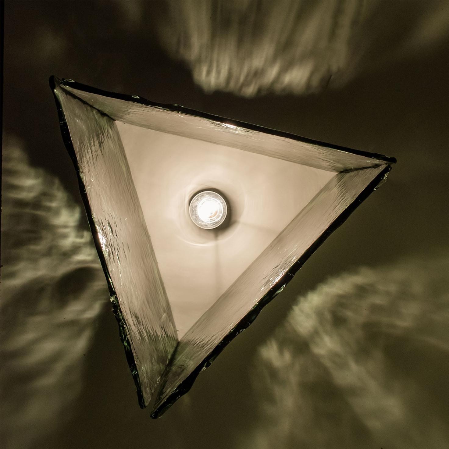 Fin du XVIIe siècle Grand lampadaire et lampe de table en verre vert en forme de cube de Leucos, 1970 en vente