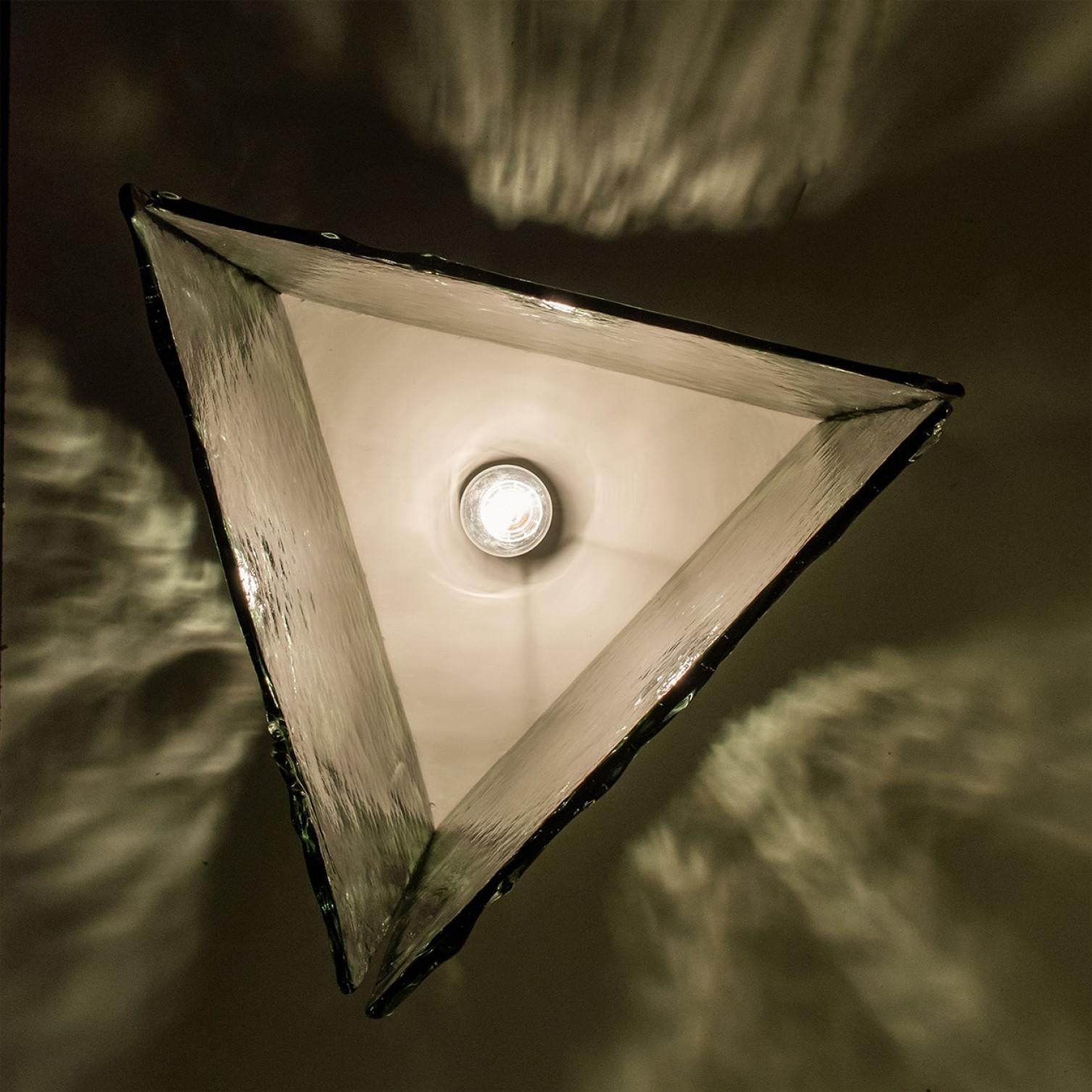 Fin du XVIIe siècle Large Cube Shaped Green Glass Floor and Table Light from Leucos, 1970 en vente