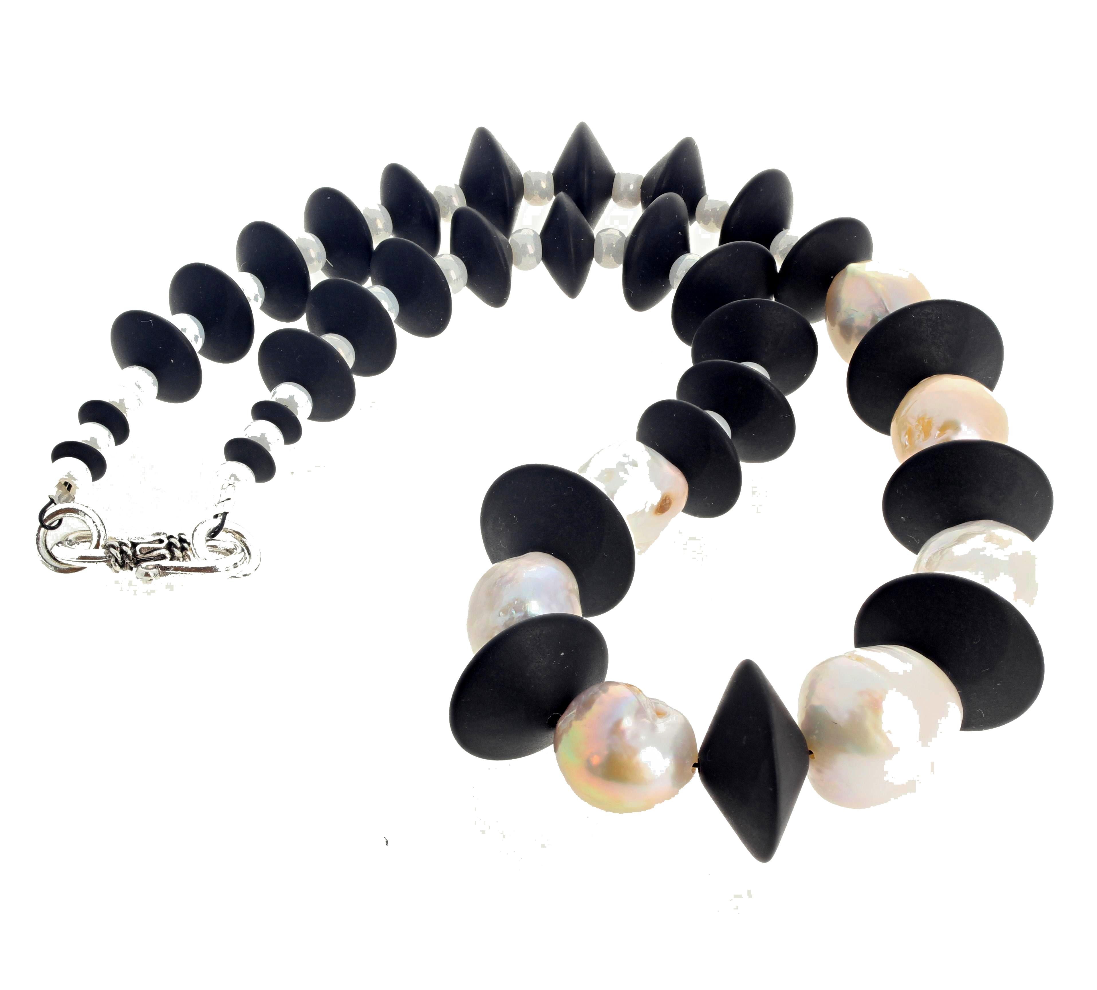 Mixed Cut AJD Stunningly Beautiful Elegant Natural Cultured Real Pearls & Black Onyx For Sale