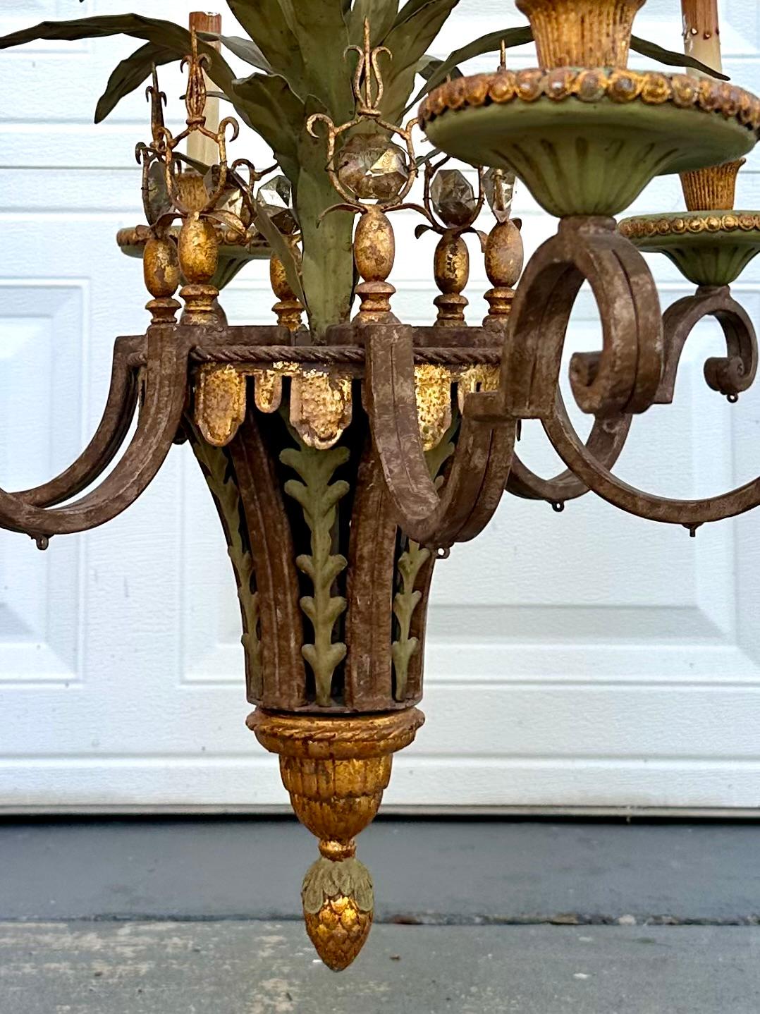 Hollywood Regency Grande lampadario a sei luci Currey & Co. in vendita