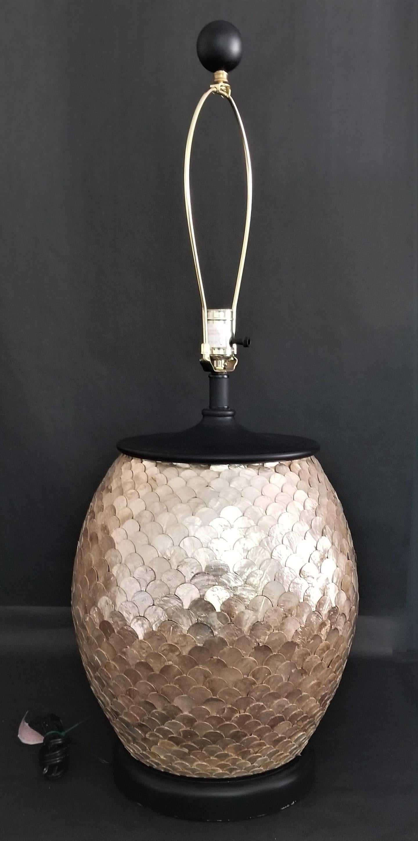 Hollywood Regency Large Currey & Company Alfresco Iridescent Capiz Shell Table Lamp