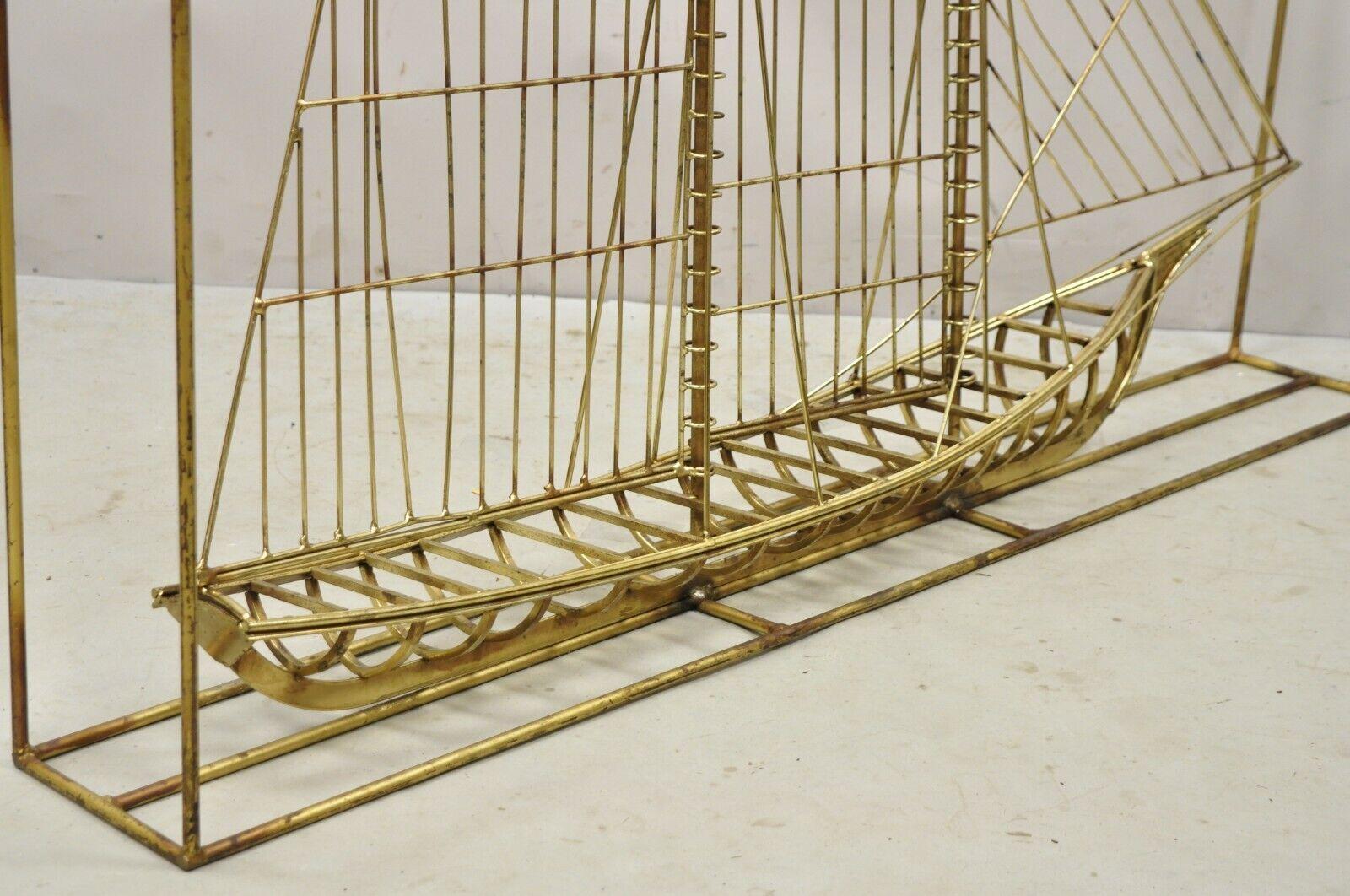 Große 3D-Skulptur eines Segelbootes aus Metall von Curtis Jere, Mid-Century Modern (20. Jahrhundert) im Angebot