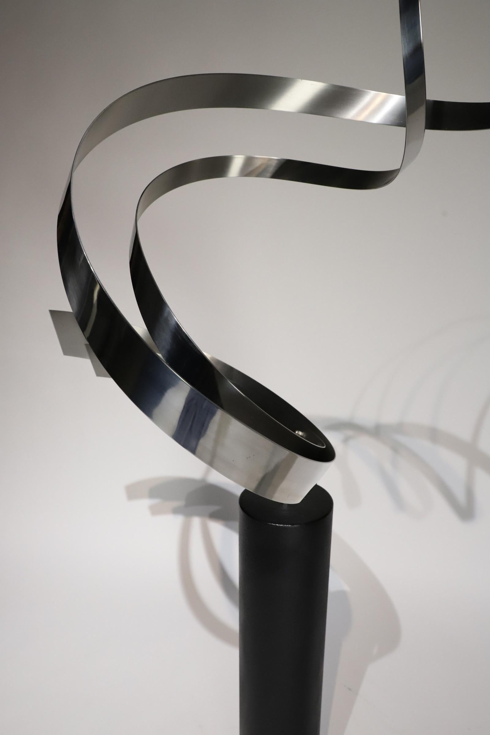 Scultura da pavimento a vortice grande di Curtis Jere in vendita 7