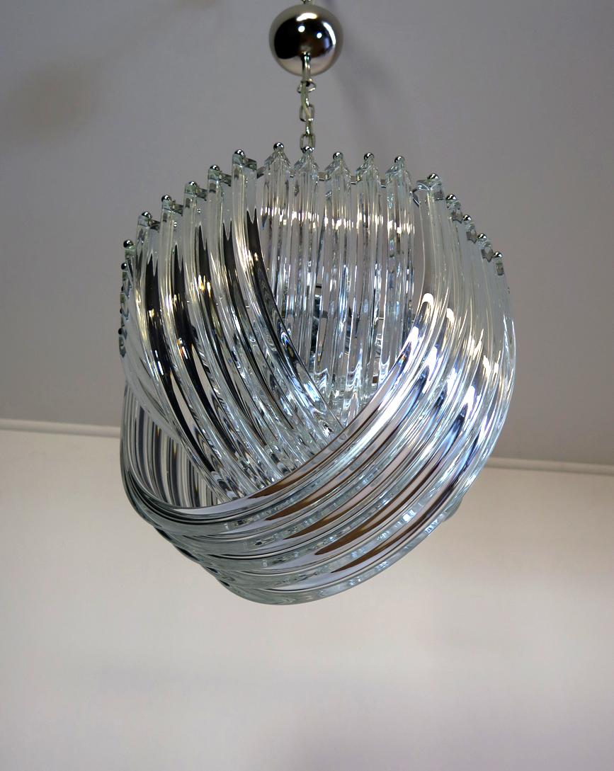 Italian Large Curvati Chandelier, Trasparent Triedri, 20 Murano Glasses