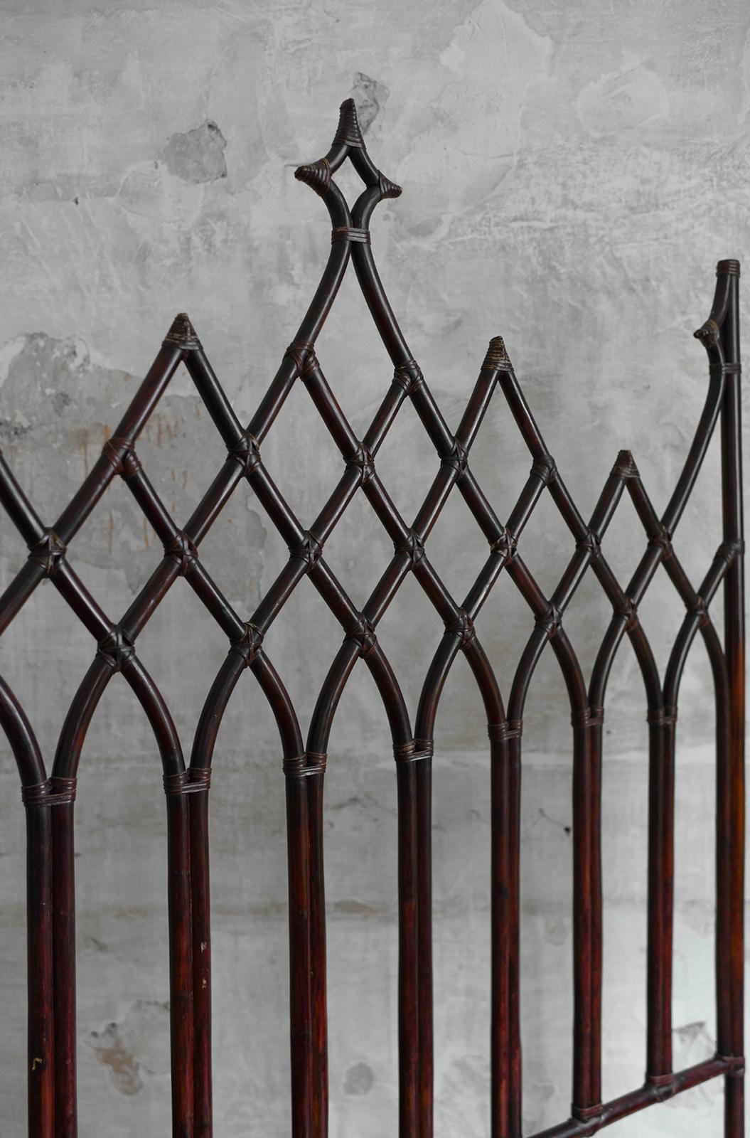 Late 20th Century Large curved bamboo headboard – Lyda Levi for Mcguire San Francisco, 1970 For Sale