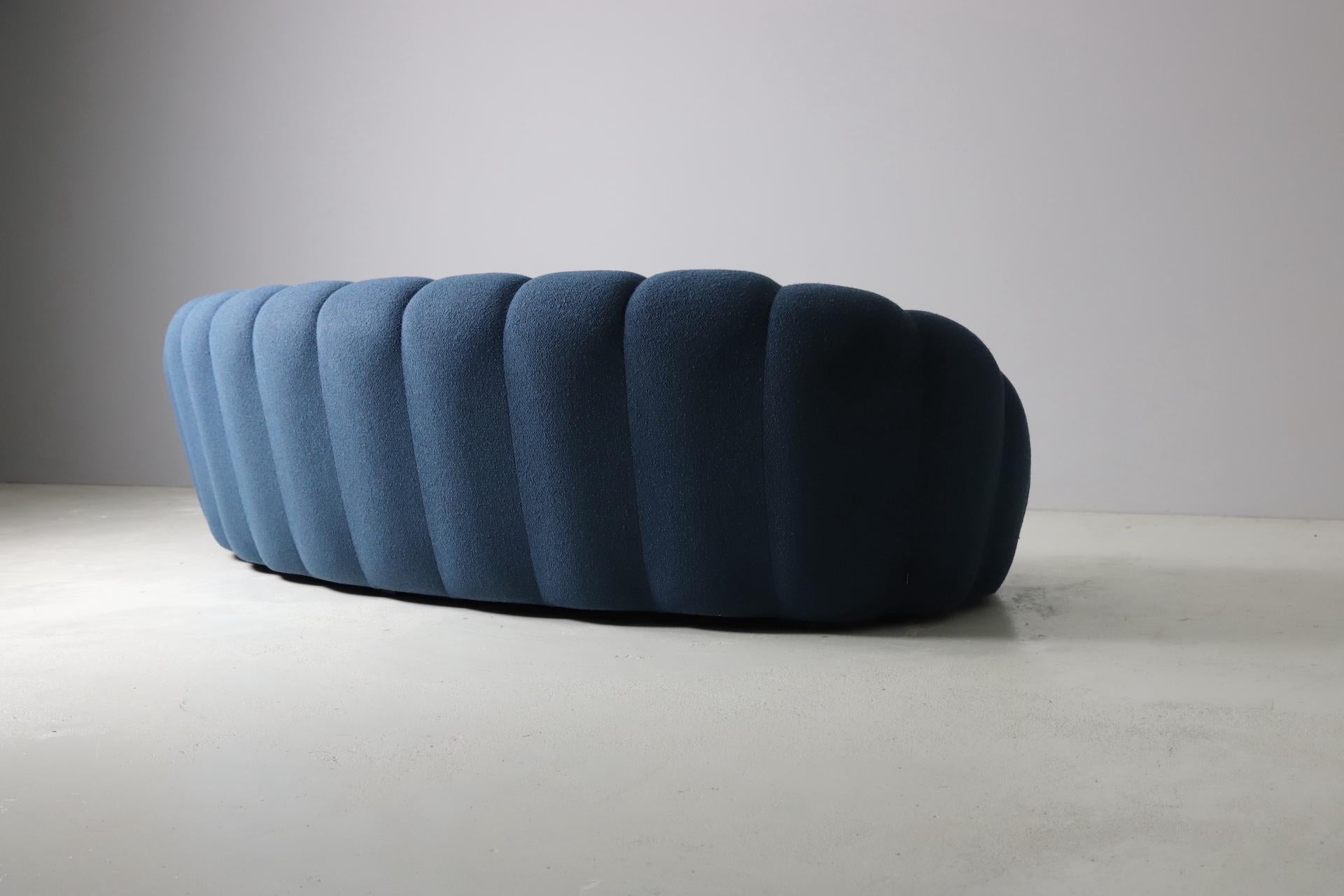 bubble curved sofa