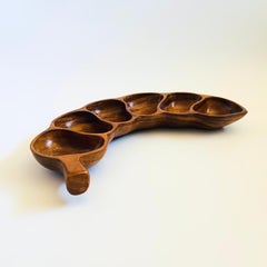 Large Curved Divided Wood Bean Pod Tray - Monkey Pod Wood