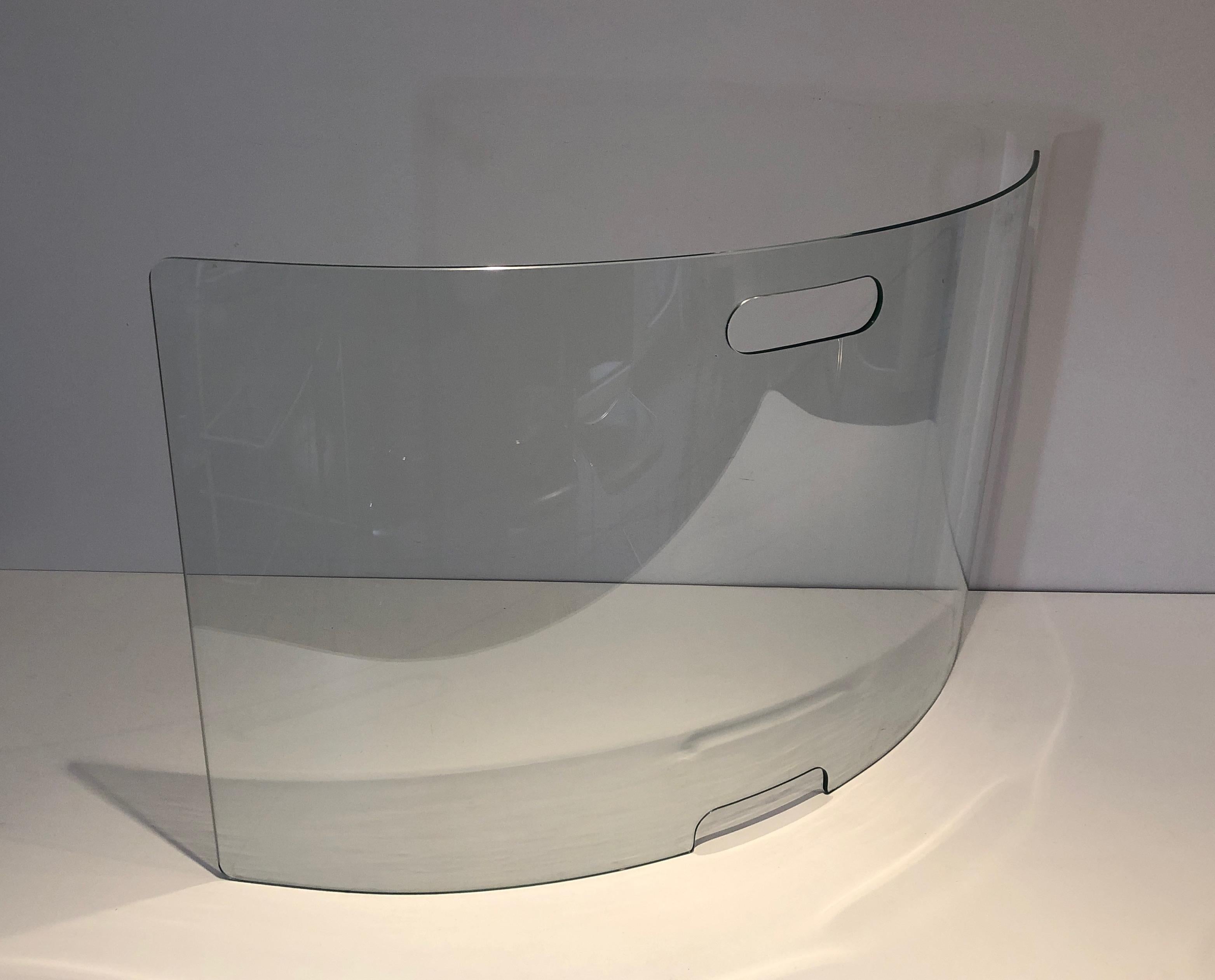 Große gebogene Glas-Design-Kaminwand (Moderne der Mitte des Jahrhunderts) im Angebot