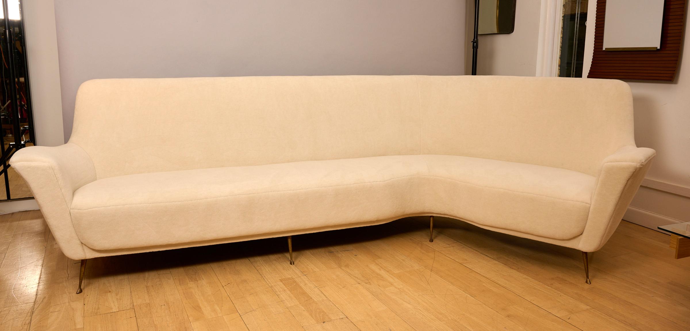 Mid-Century Modern Large Curved 'L' Shape Ico Parisi Style Sofa, Italy, circa 1950