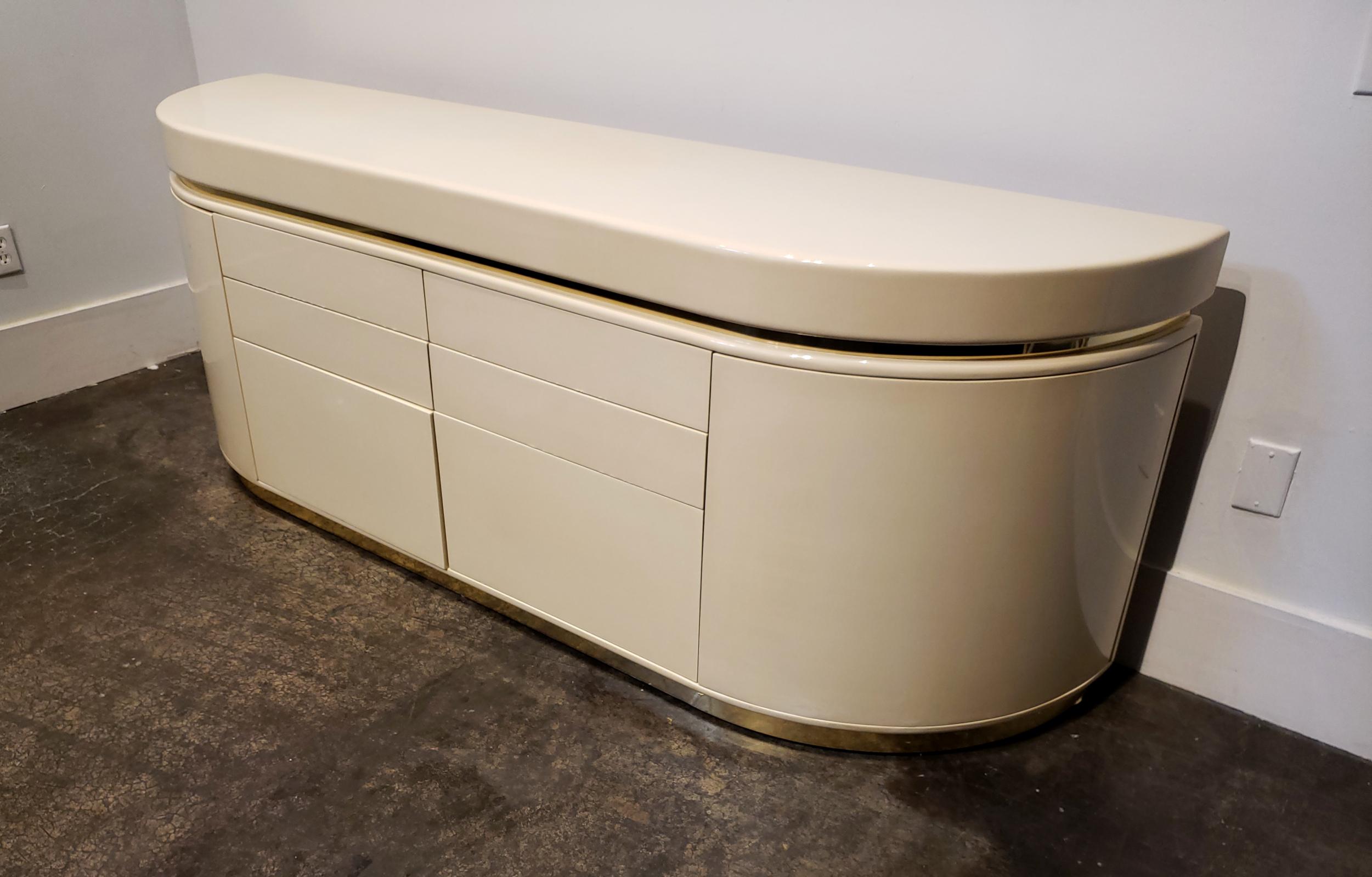 Modern Large Curved Lacquered Off-White Cream Credenza by J. Wade Beam, circa 1980