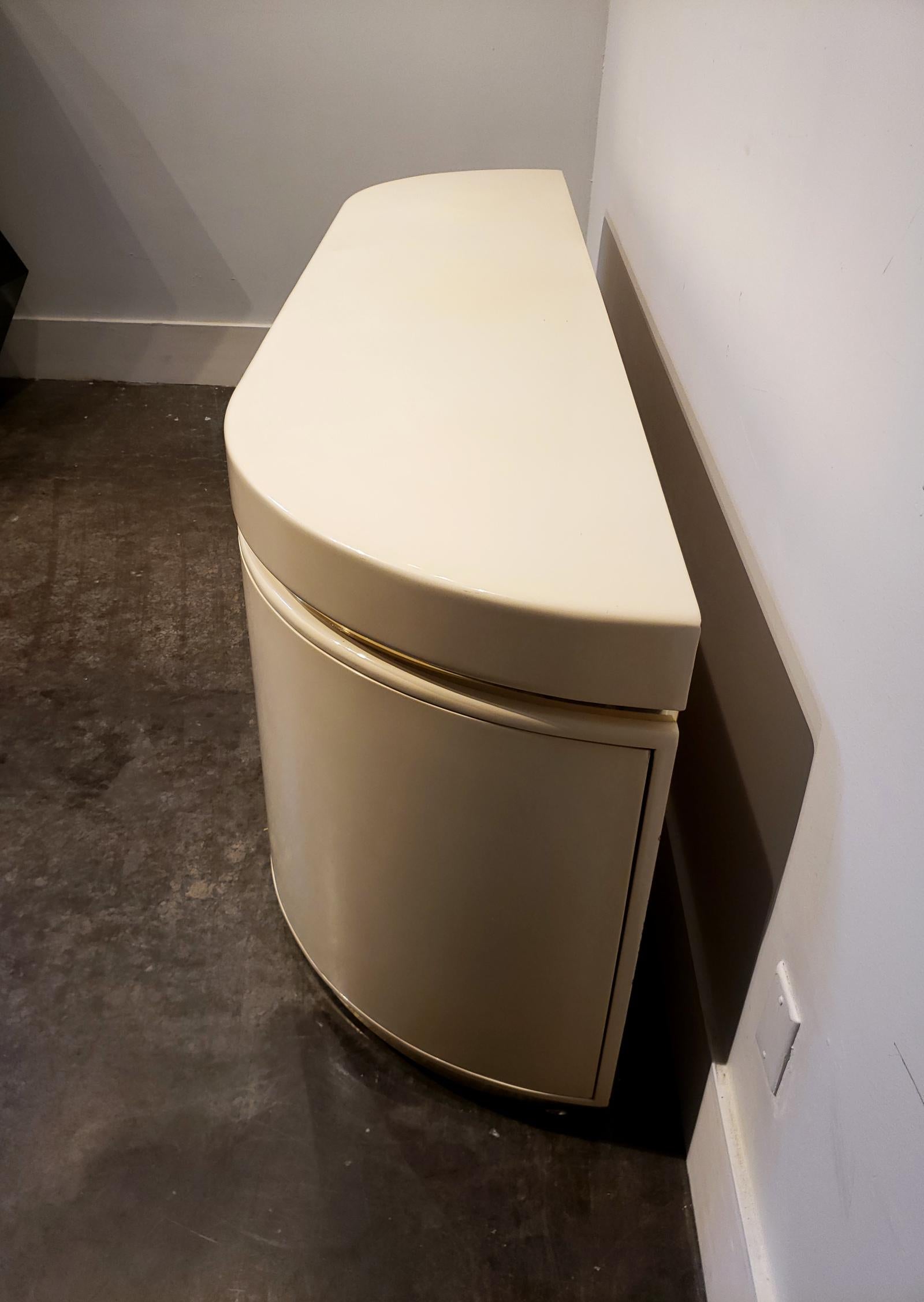 20th Century Large Curved Lacquered Off-White Cream Credenza by J. Wade Beam, circa 1980