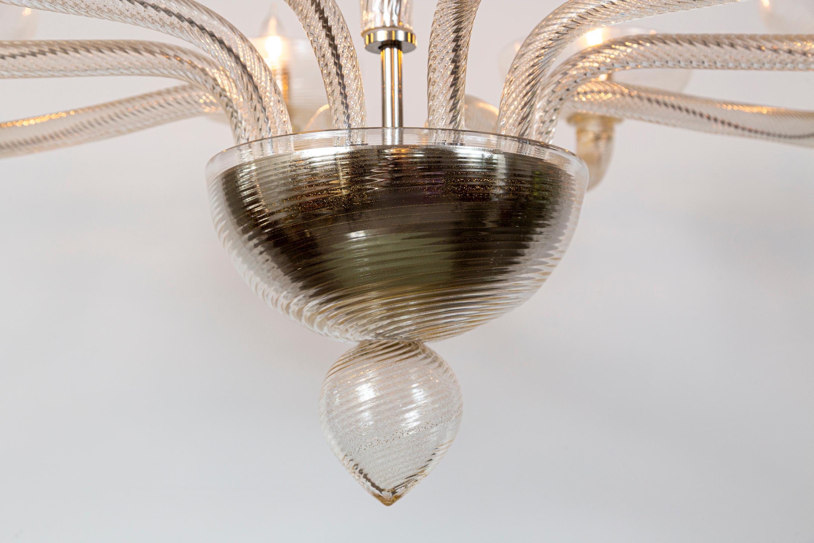 Grande lampadario a dieci bracci a spirale di Murano soffiato in oro, contemporaneo in vendita 4