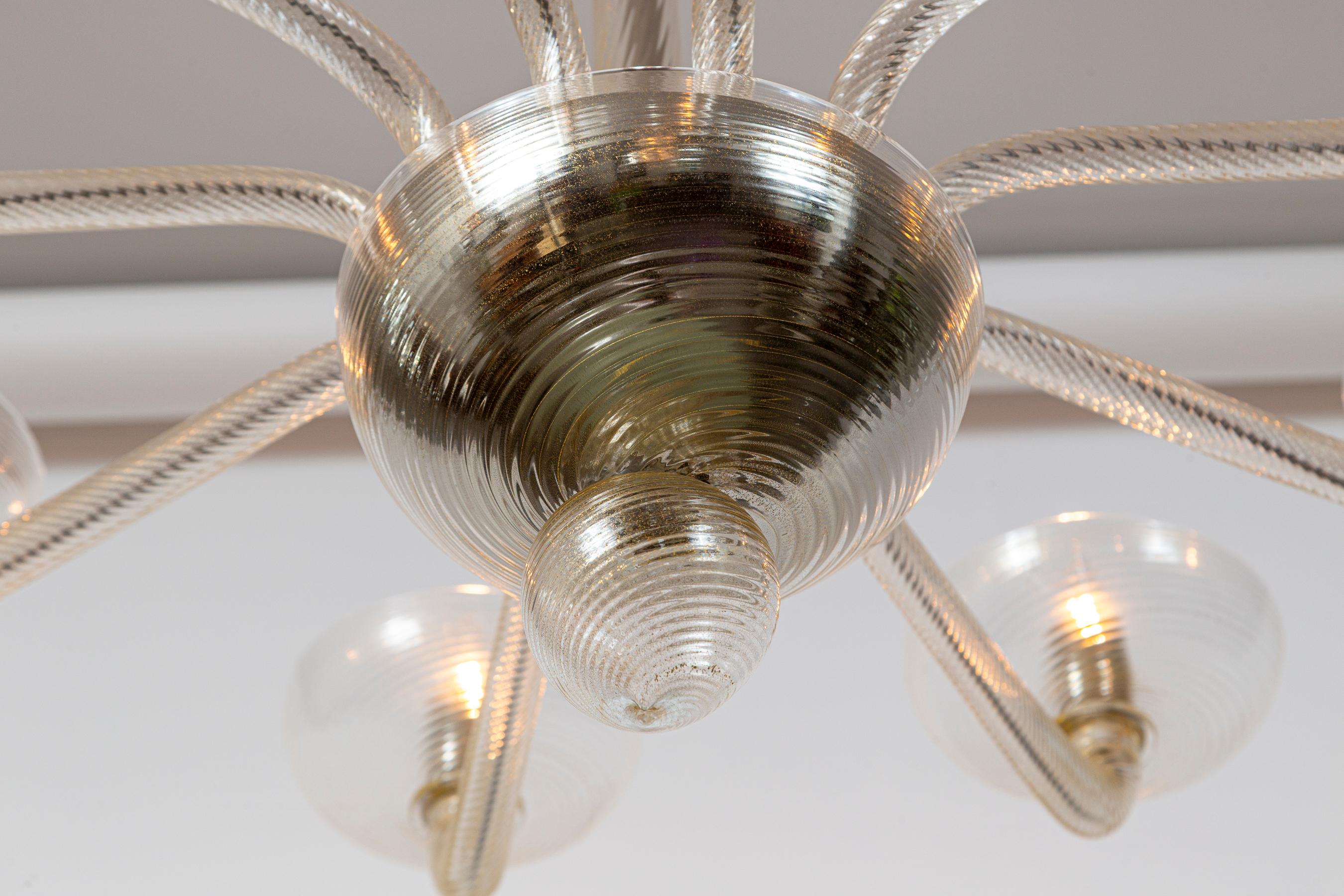 Grande lampadario a dieci bracci a spirale di Murano soffiato in oro, contemporaneo in vendita 2