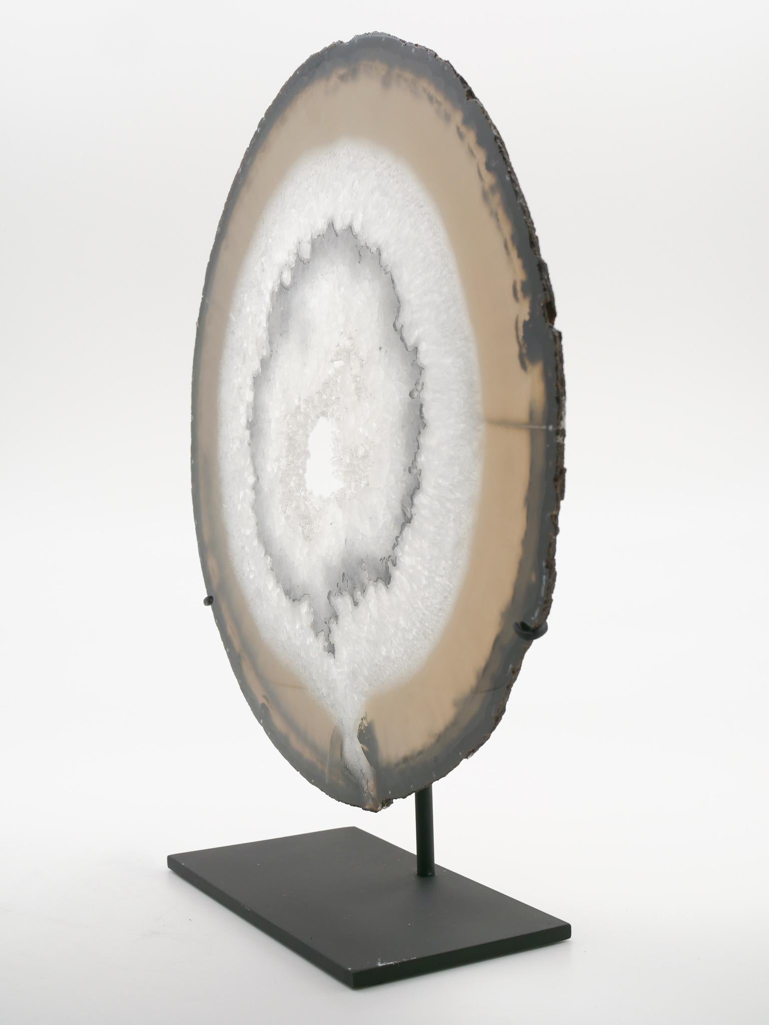 Large Custom Mounted Agate Stone Mineral Geode Slice Specimen In Excellent Condition In New York, NY