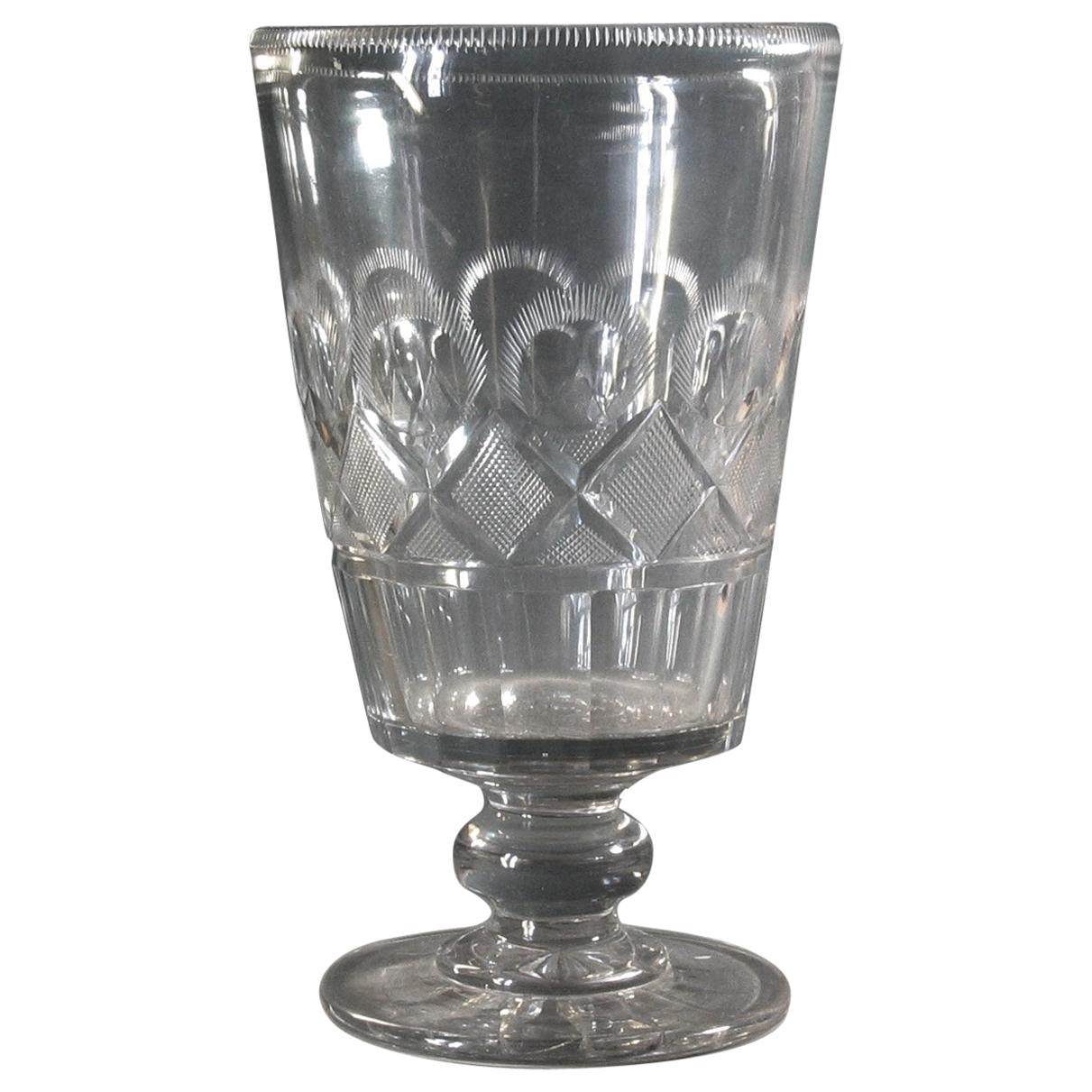 Große Regency-Sellerie-Vase aus geschliffenem Glas:: um 1820 im Angebot