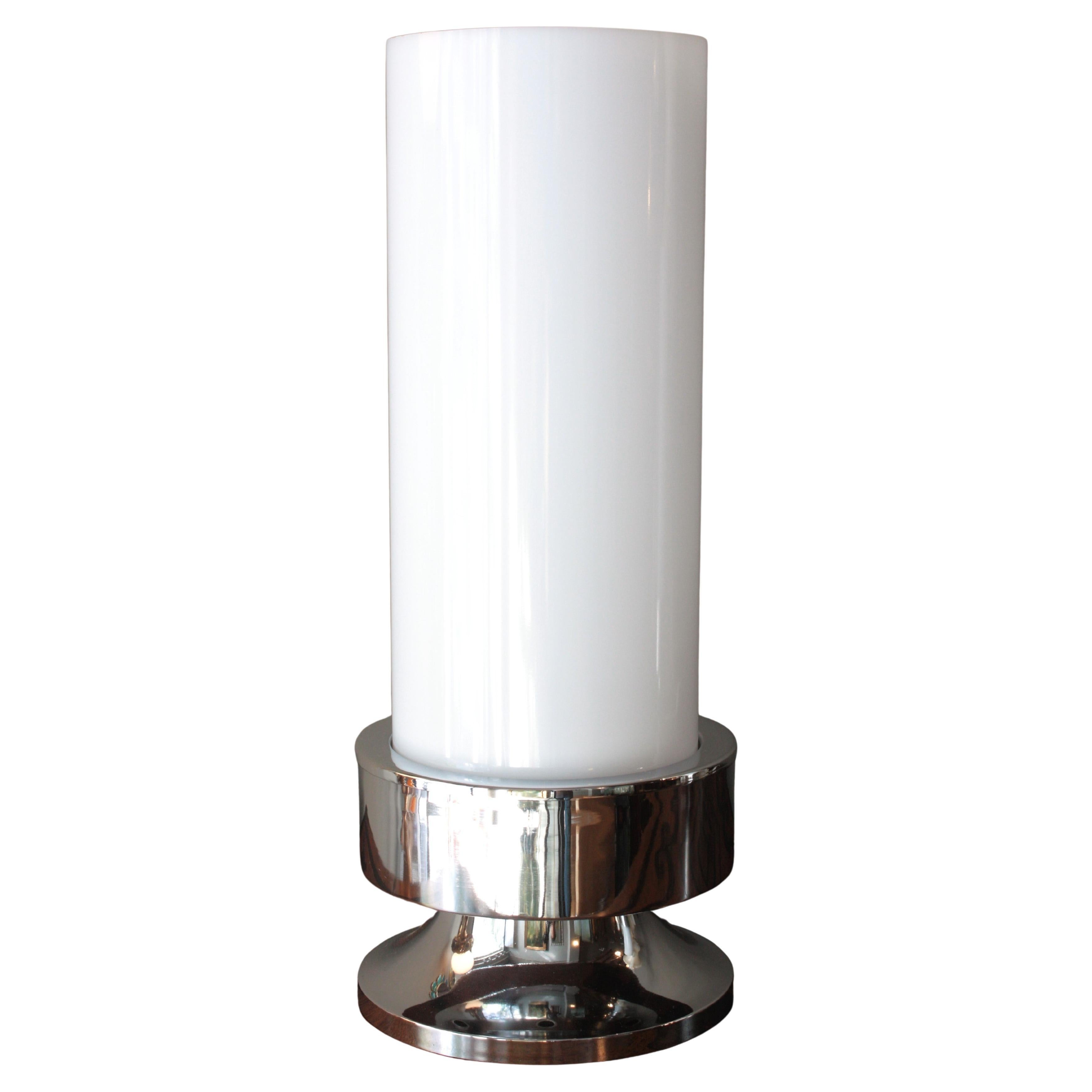Grande lampada da tavolo a cilindro con base in acciaio cromato, Italia 1960