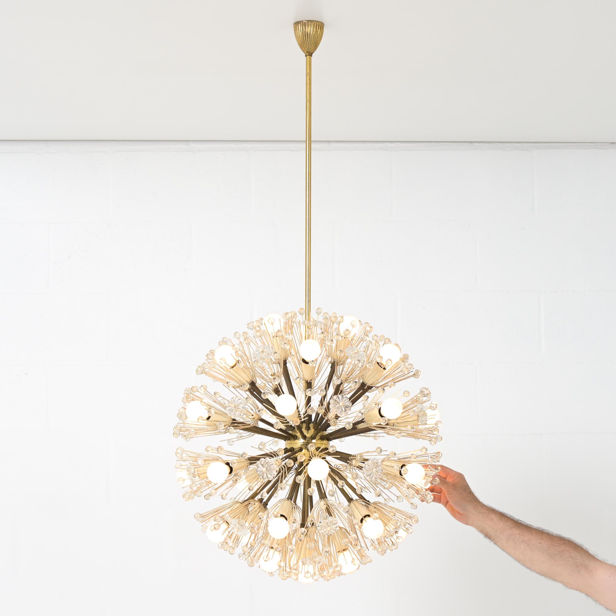 Gran lámpara Dandelion de Emil Stejnar para Rupert Nikoll en venta 8