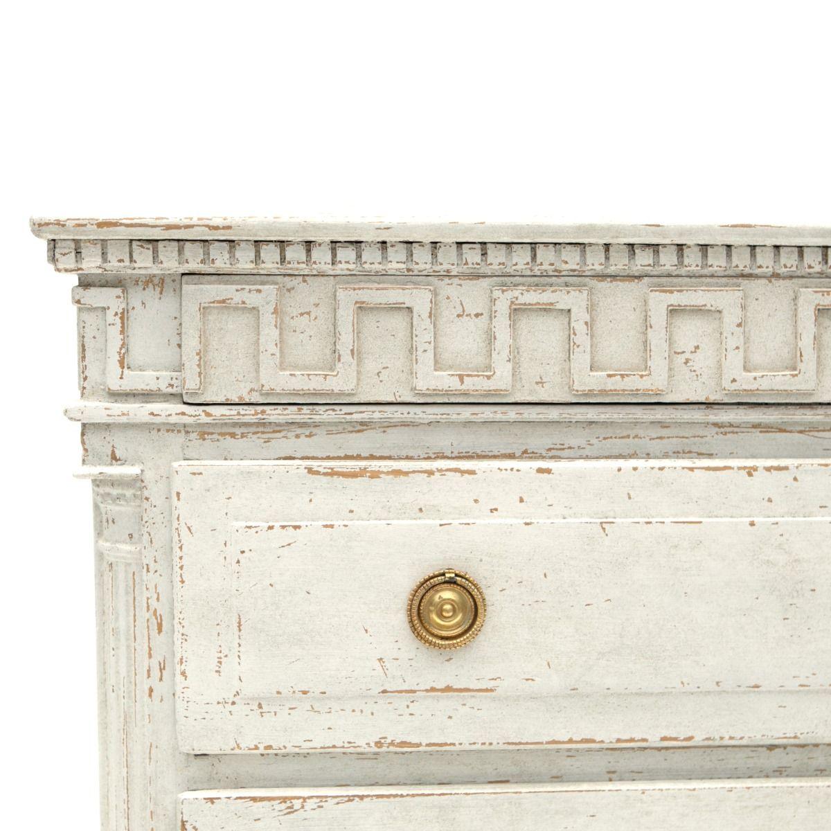 Grande cassettiera danese del XVIII secolo Luigi XVI Grigio chiaro In condizioni buone in vendita a Kastrup, DK