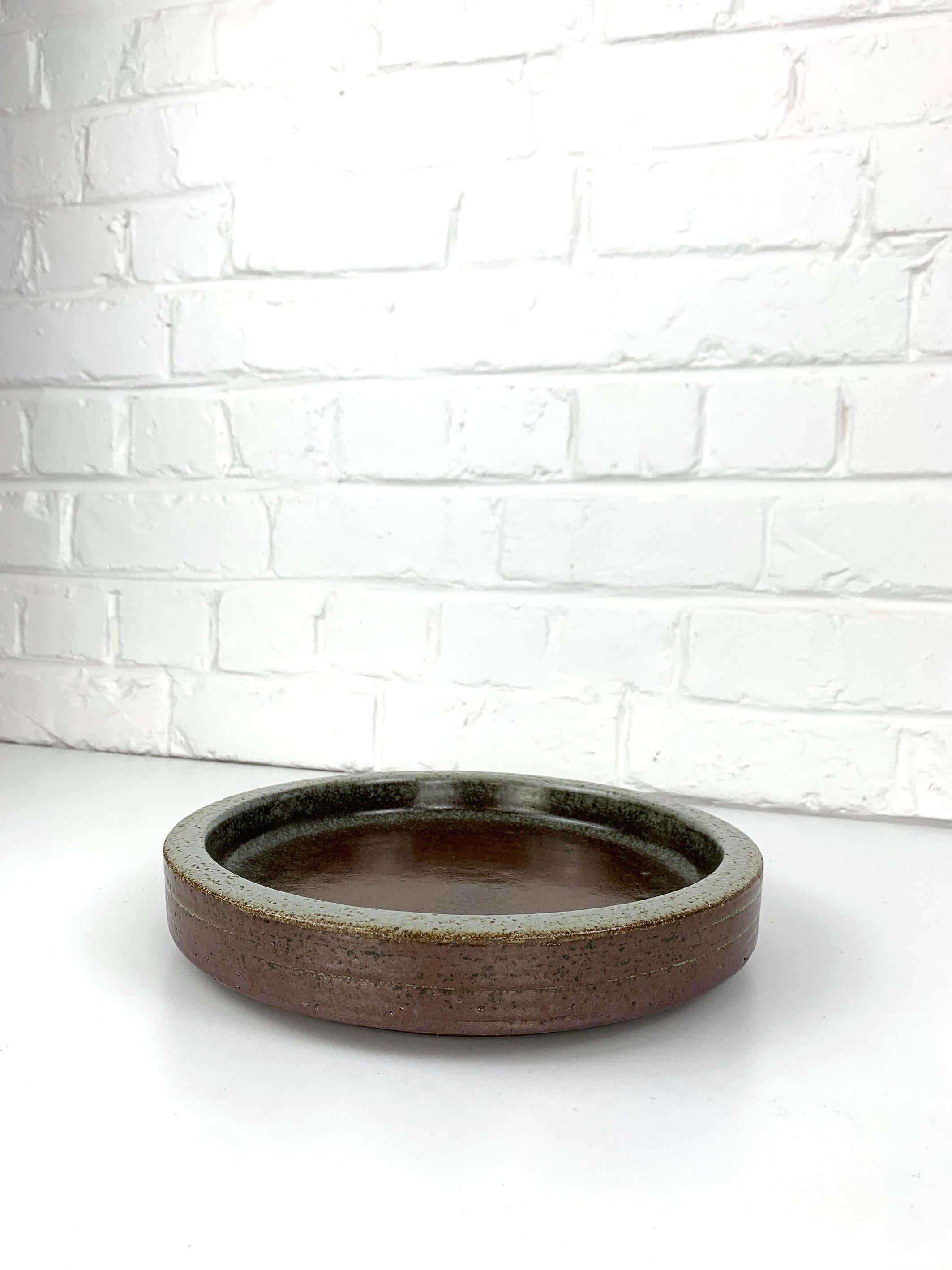 Scandinavian Modern Large danish Ceramic Dish Bowl Palshus Denmark Per & Annelise Linnemann-Schmidt For Sale